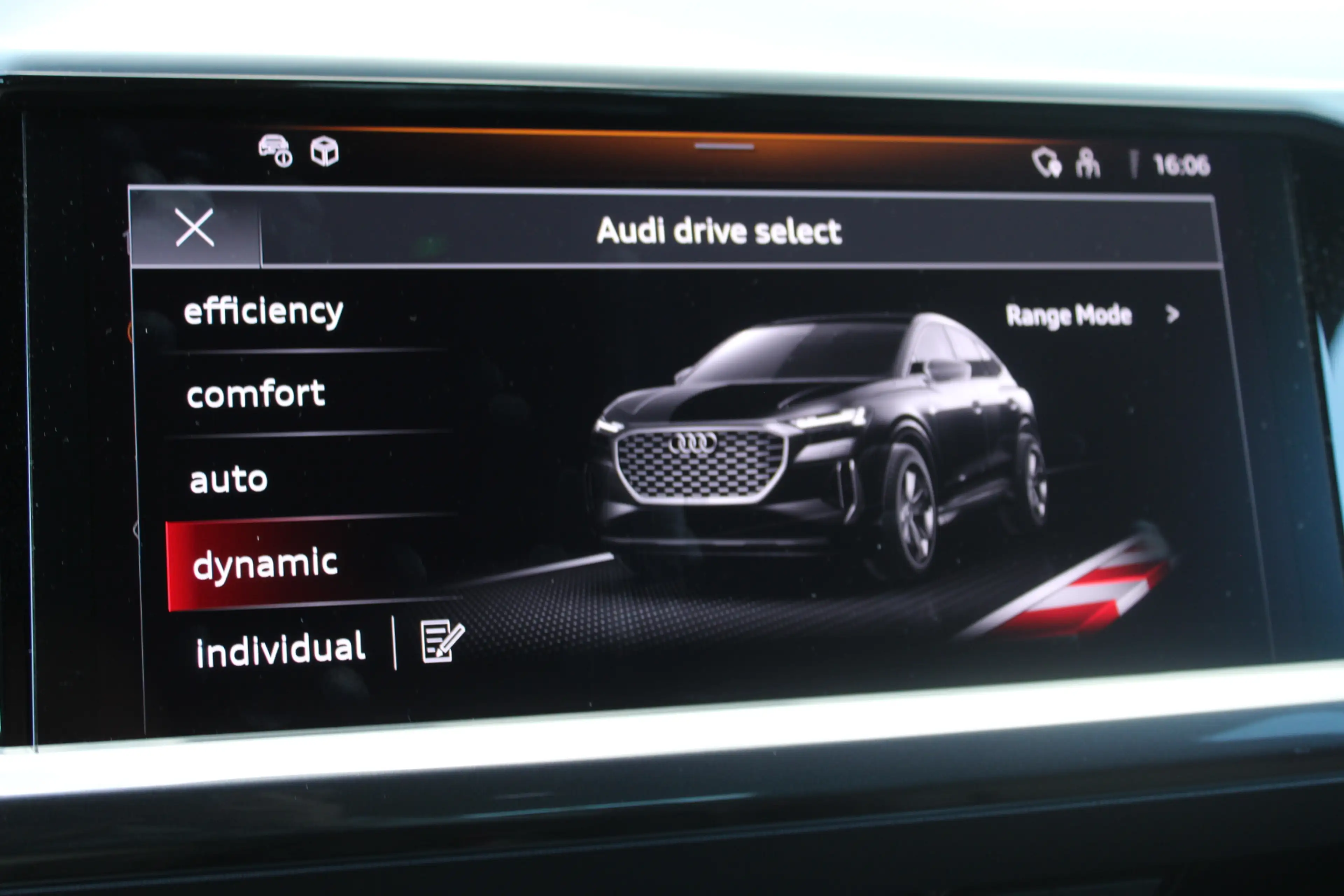 Audi Q4 e-tron Sportback 40 S-Line 77 kWh Camera Sonos Adaptive-c — photo 36