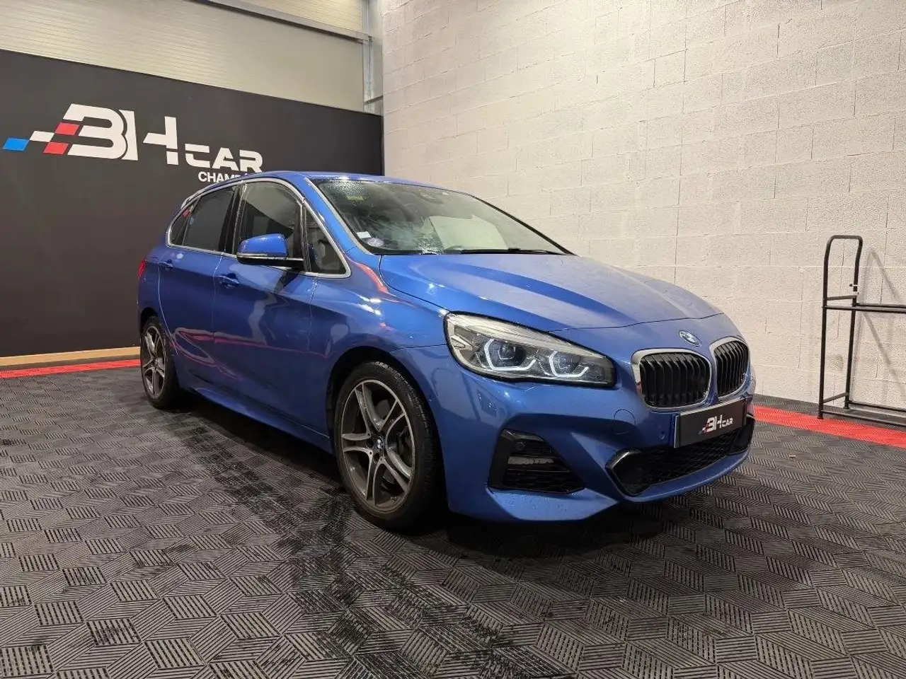 BMW 230