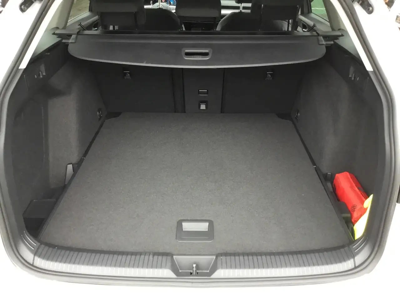 Volkswagen Golf VIII Variant 2.0 TDI DSG Style +NAVI +ACC +LED +E, миниатюра 16