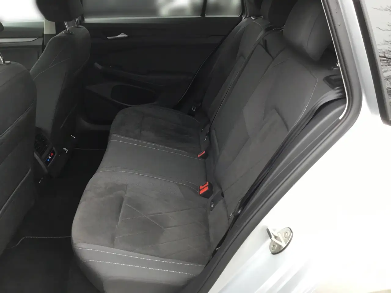 Volkswagen Golf VIII Variant 2.0 TDI DSG Style +NAVI +ACC +LED +E, миниатюра 15