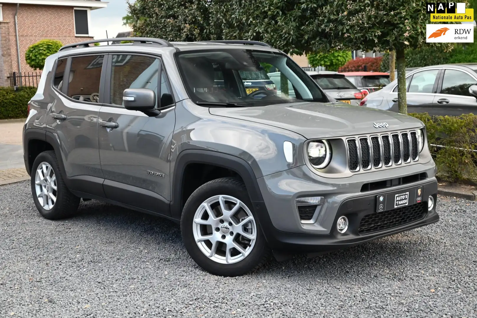 Jeep Renegade 1.3 T4 4xe Plug-in Hybrid Limited 190 PK Adaptive Grijs - 1