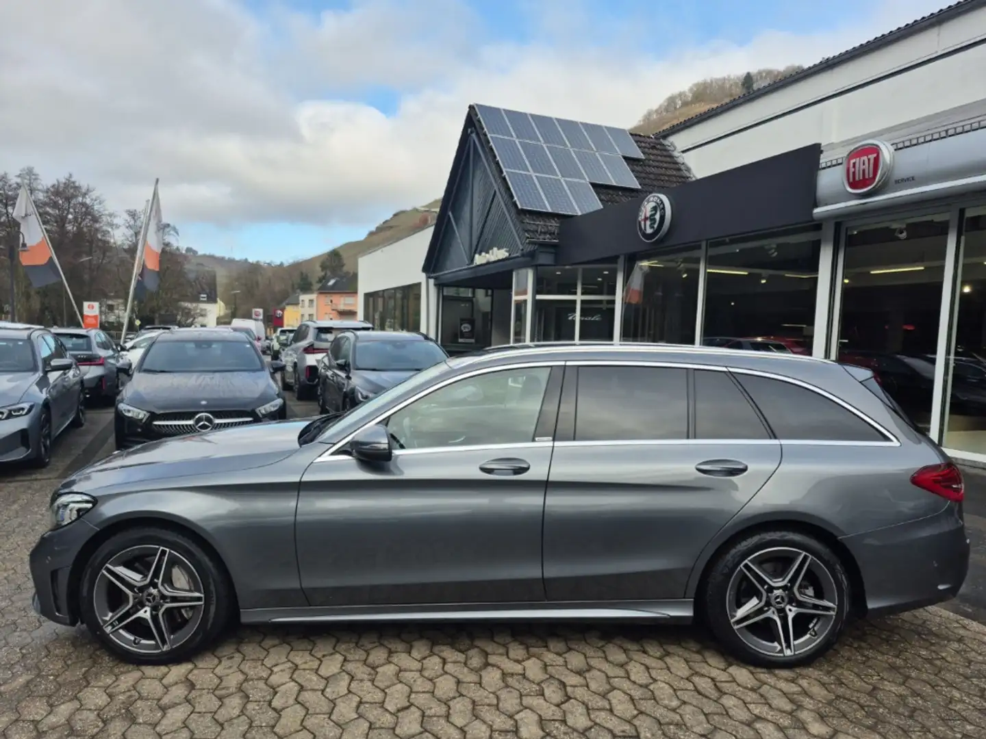 Mercedes-Benz C 400 T 4M AMG Leder Rückfahrk. Navi PDC Tempomat Gris - 2