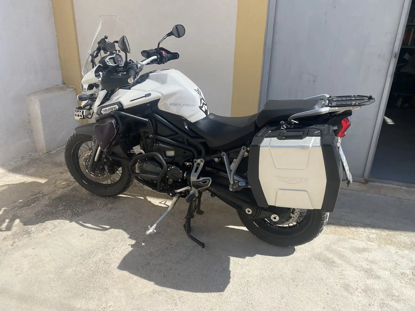 Triumph Tiger Explorer - 1