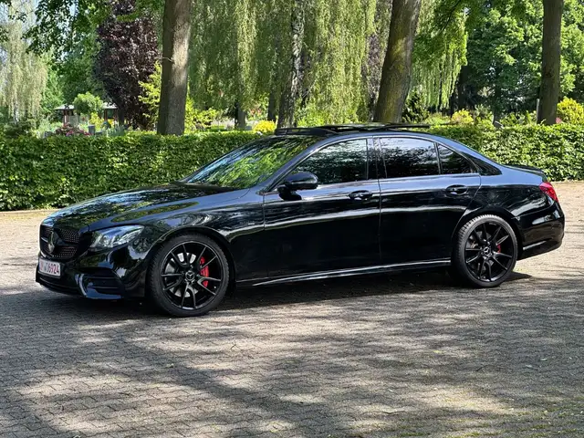 Mercedes-Benz E 43 AMG *4-MATIC*PANO*BURMESTER*360*