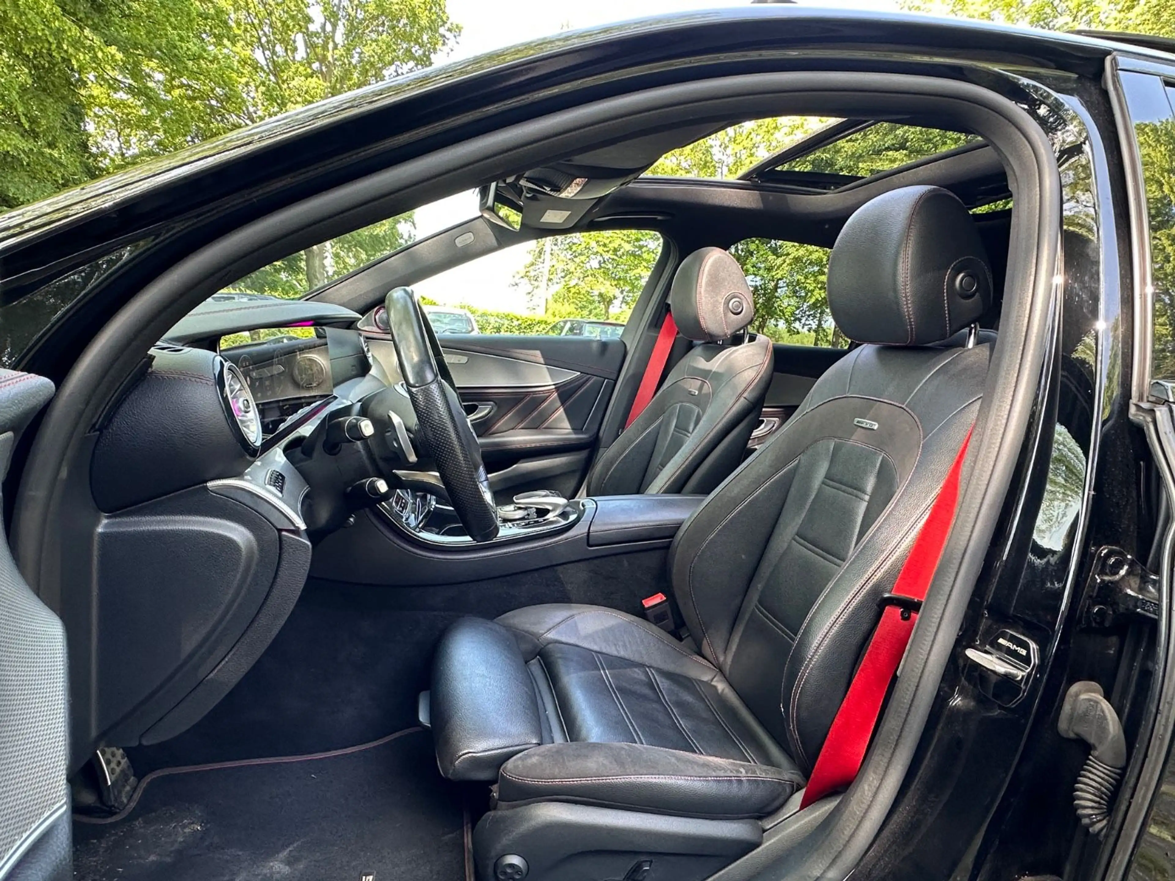 Mercedes-Benz E 43 AMG *4-MATIC*PANO*BURMESTER*360* — photo 9