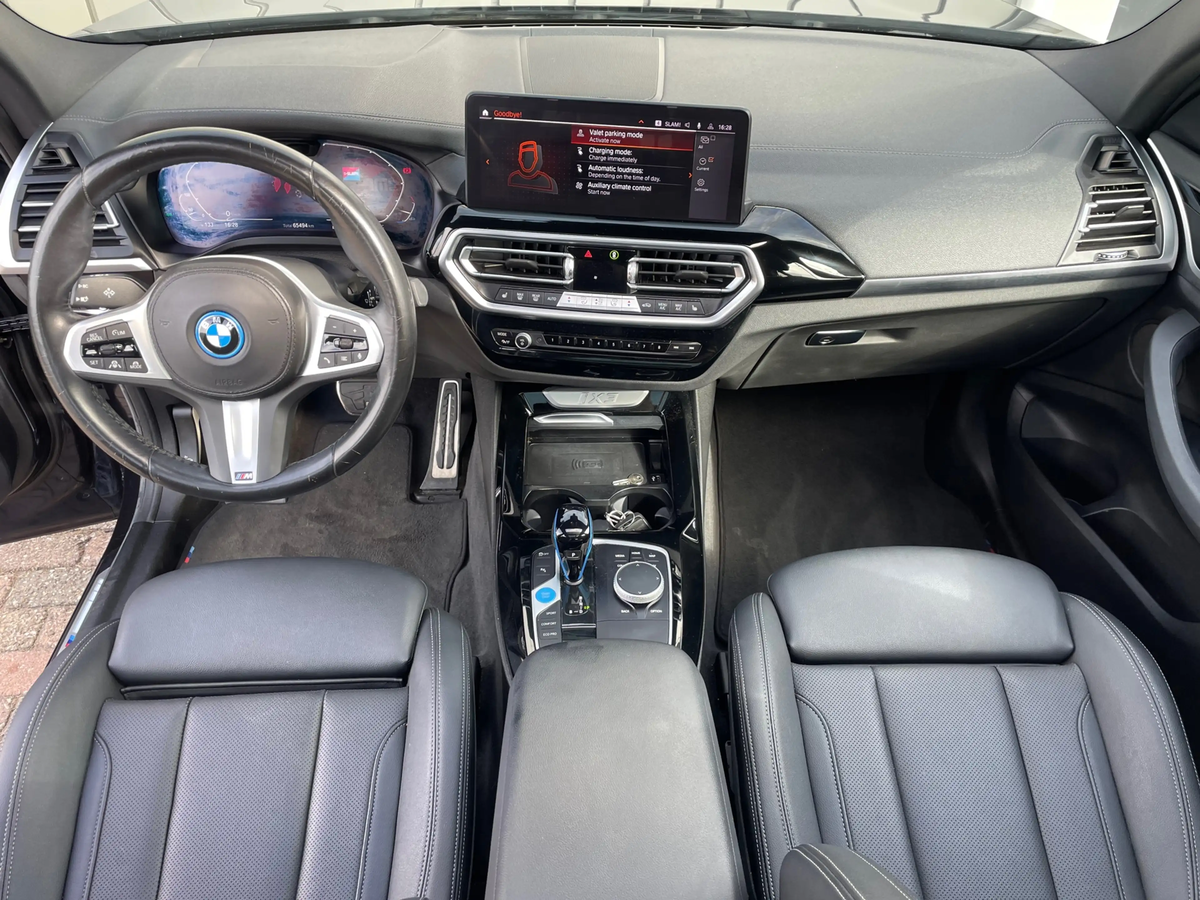 BMW iX3 High-Executive M 80 kWh 1E EIG ORG NL DEALEROND SO — photo 8