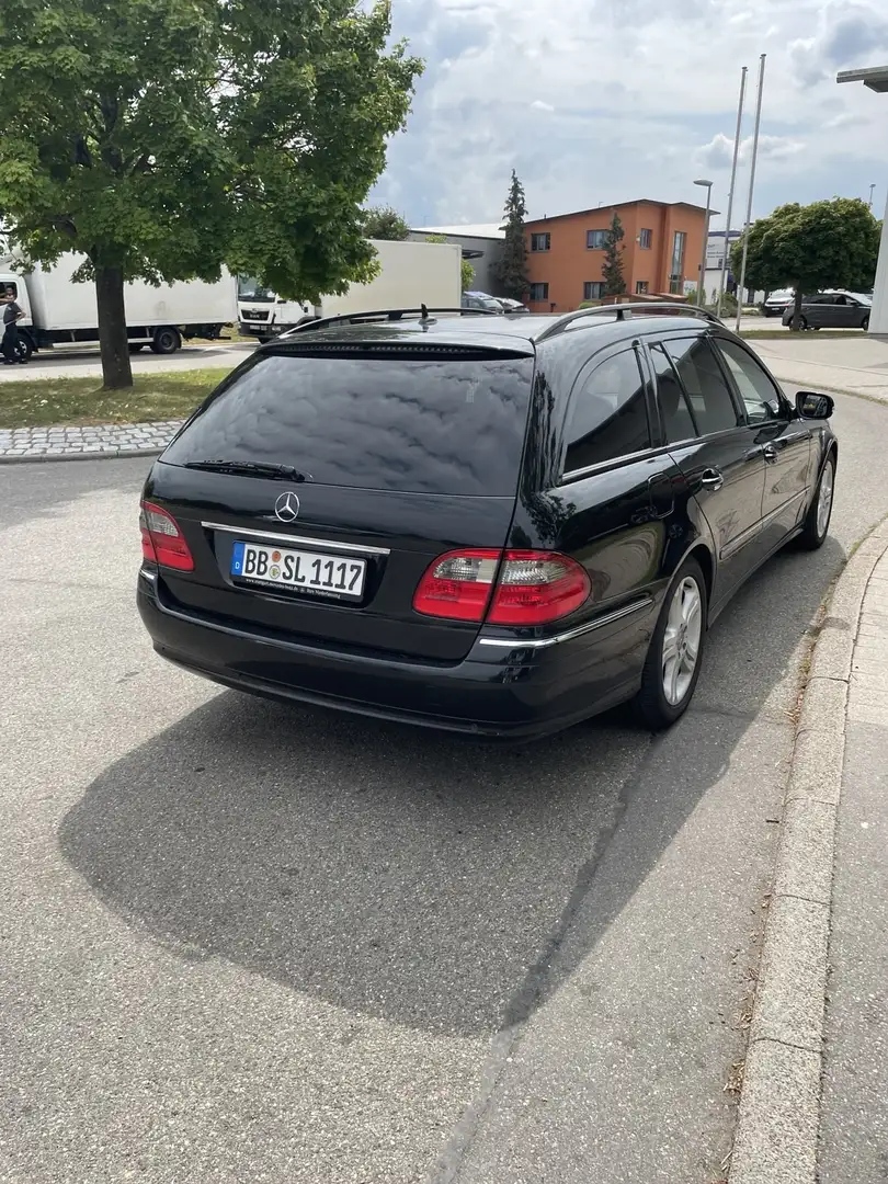 Mercedes-Benz E 220 E 220 T CDI (211.208) Noir - 2