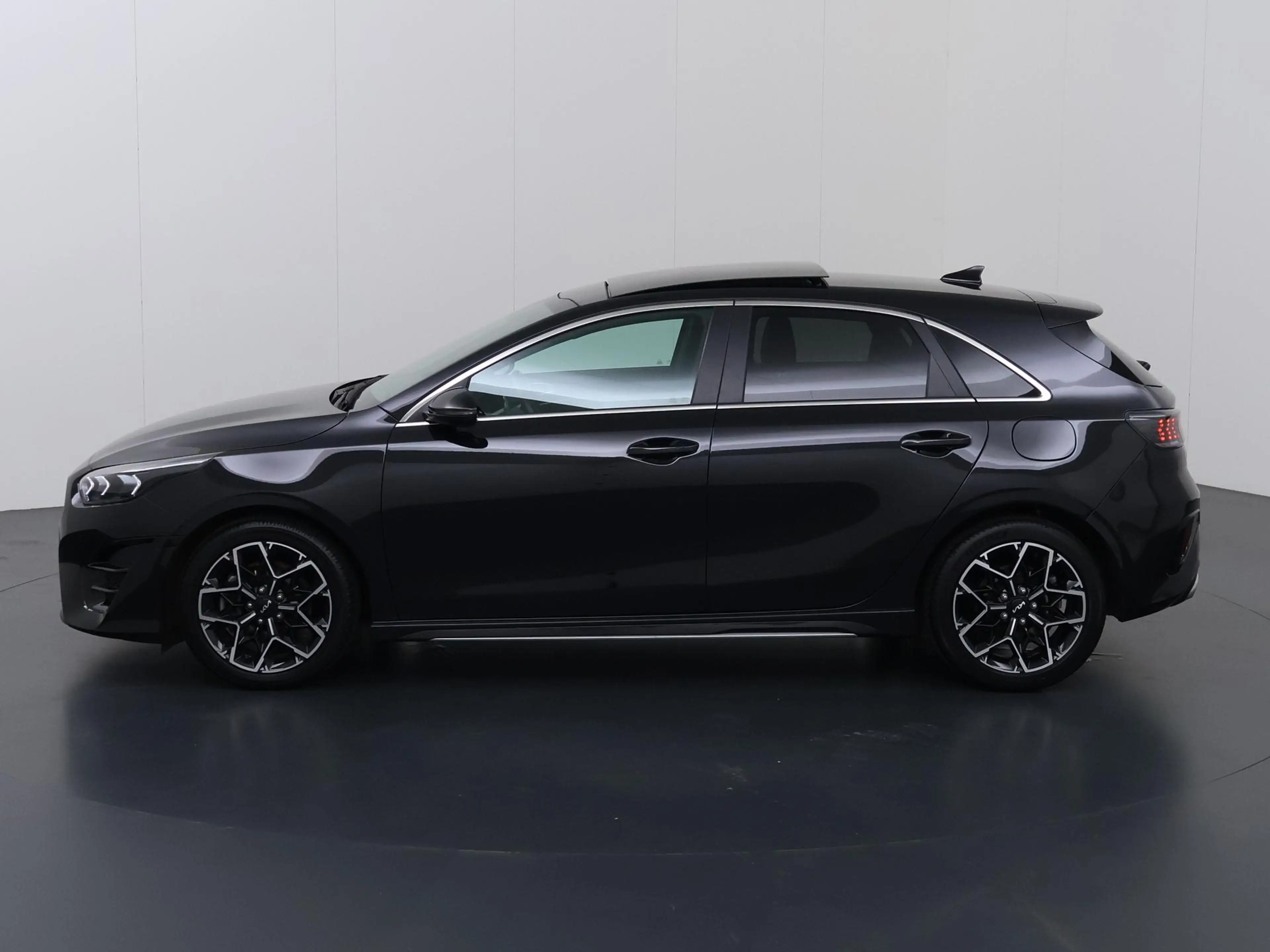 Kia Ceed / cee'd 1.5 T-GDi GT-Line | Panoramadak | Matrix LED Kopla — photo 5