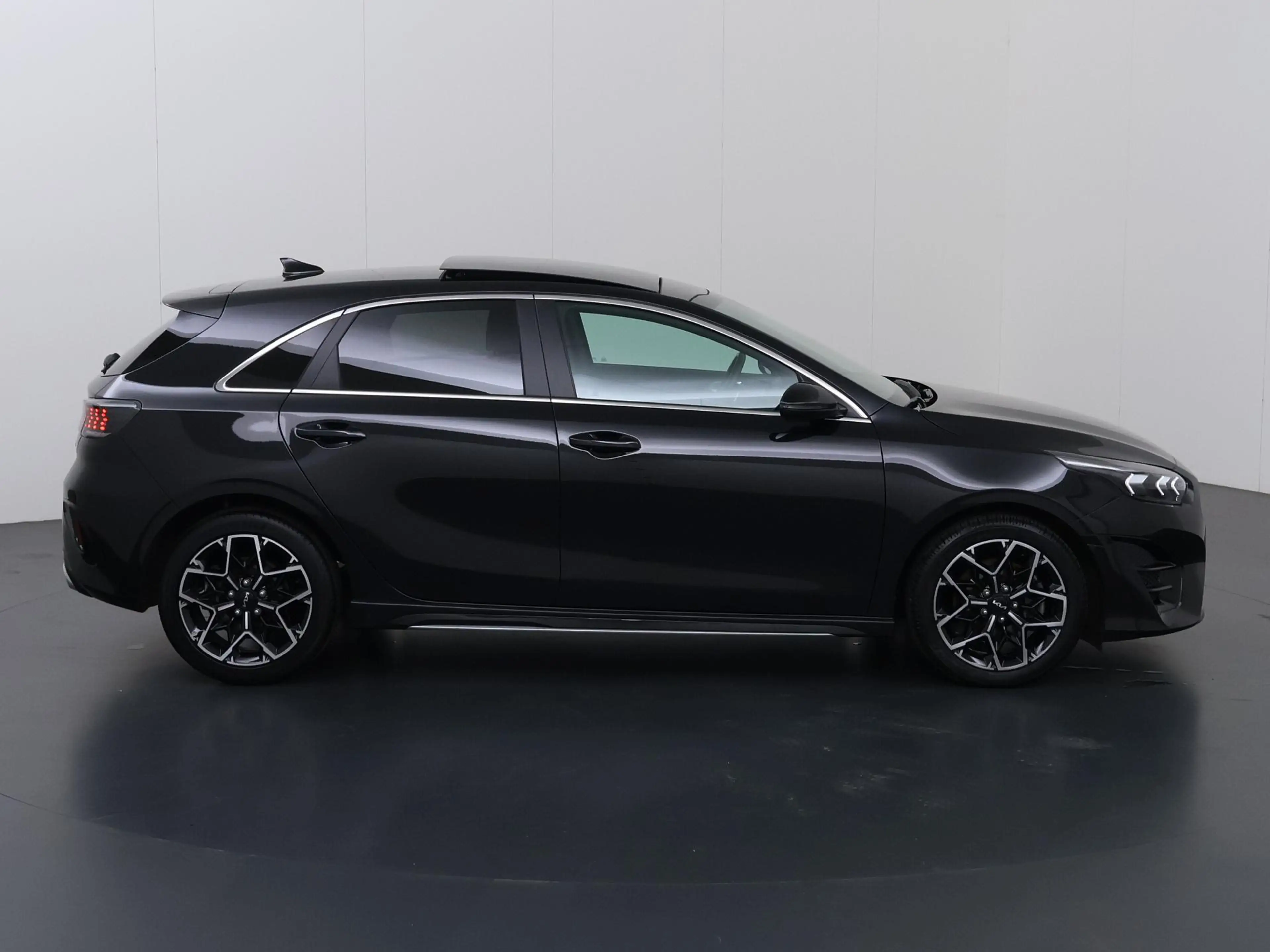 Kia Ceed / cee'd 1.5 T-GDi GT-Line | Panoramadak | Matrix LED Kopla — photo 6