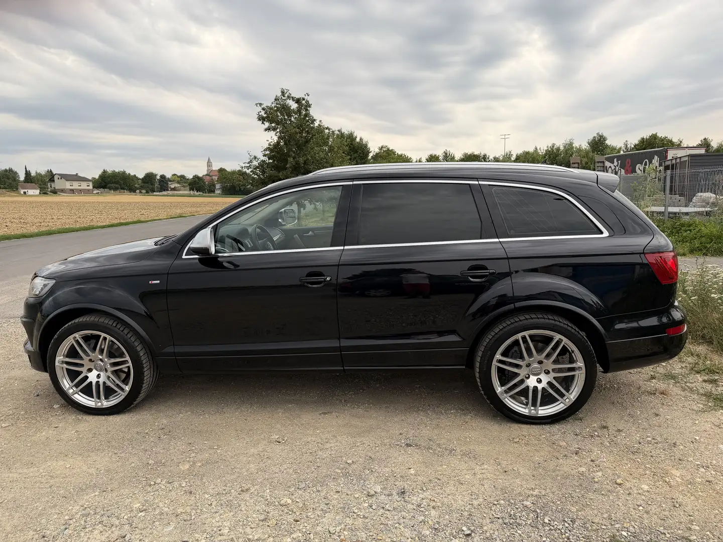 Audi Q7 3,0 TFSI quattro Tiptronic Schwarz - 1