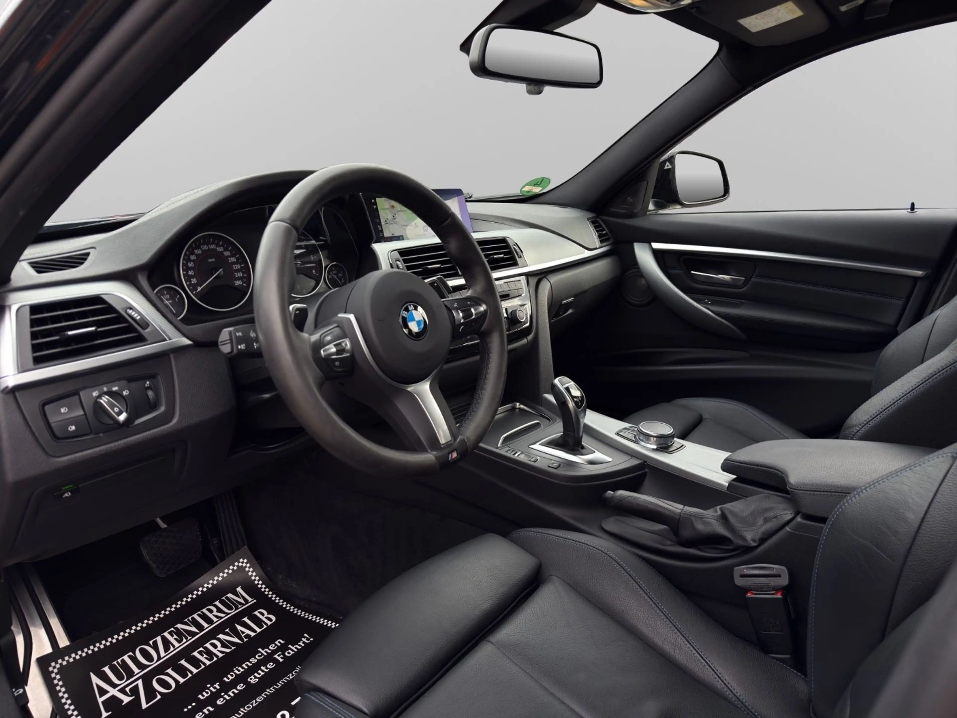 BMW 335 d Lim. xDr M Sport *SHADOW*H&K*CARBON*LEDER* — photo 10