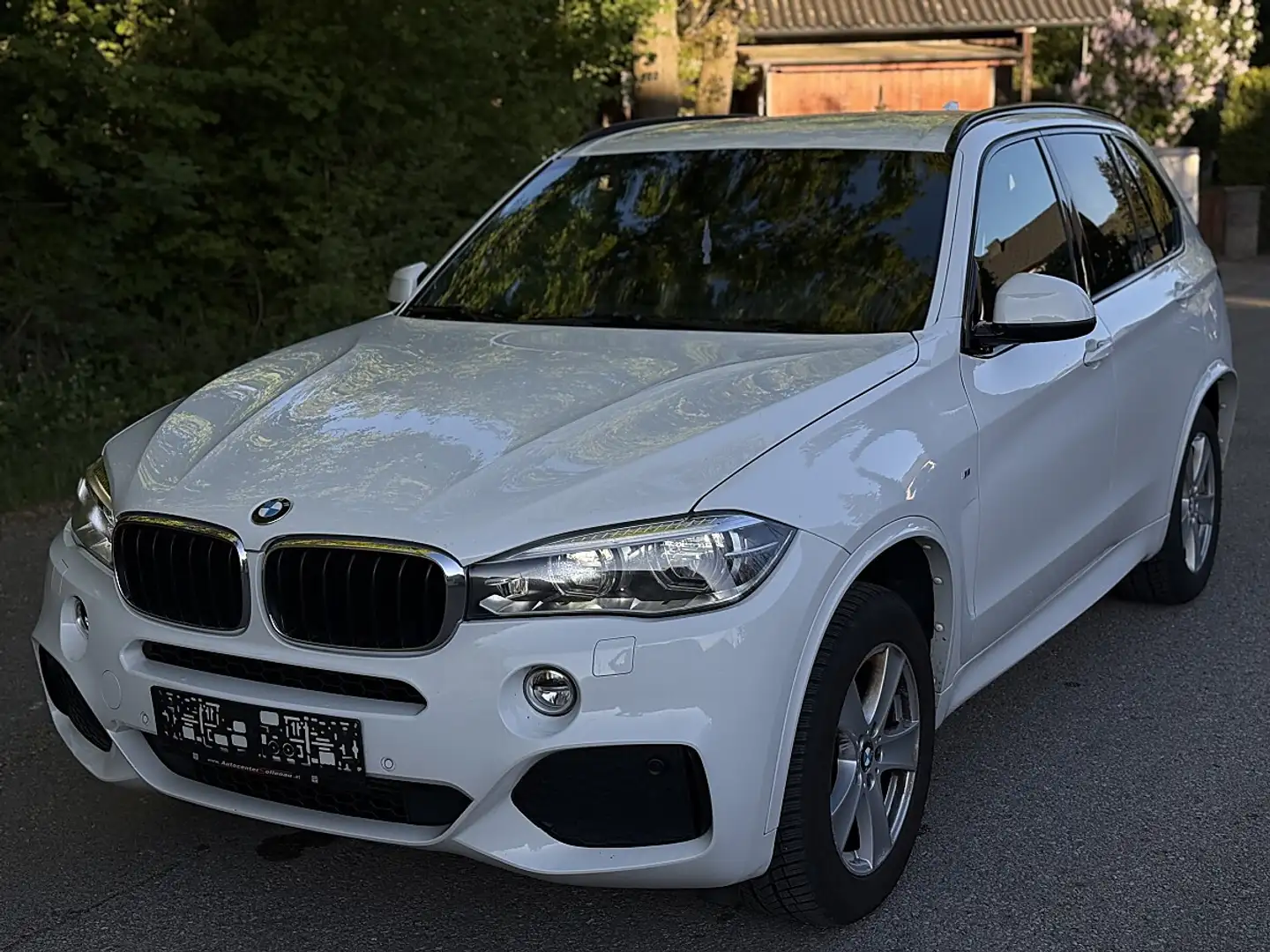 BMW X5 xDrive 30d Weiß - 1
