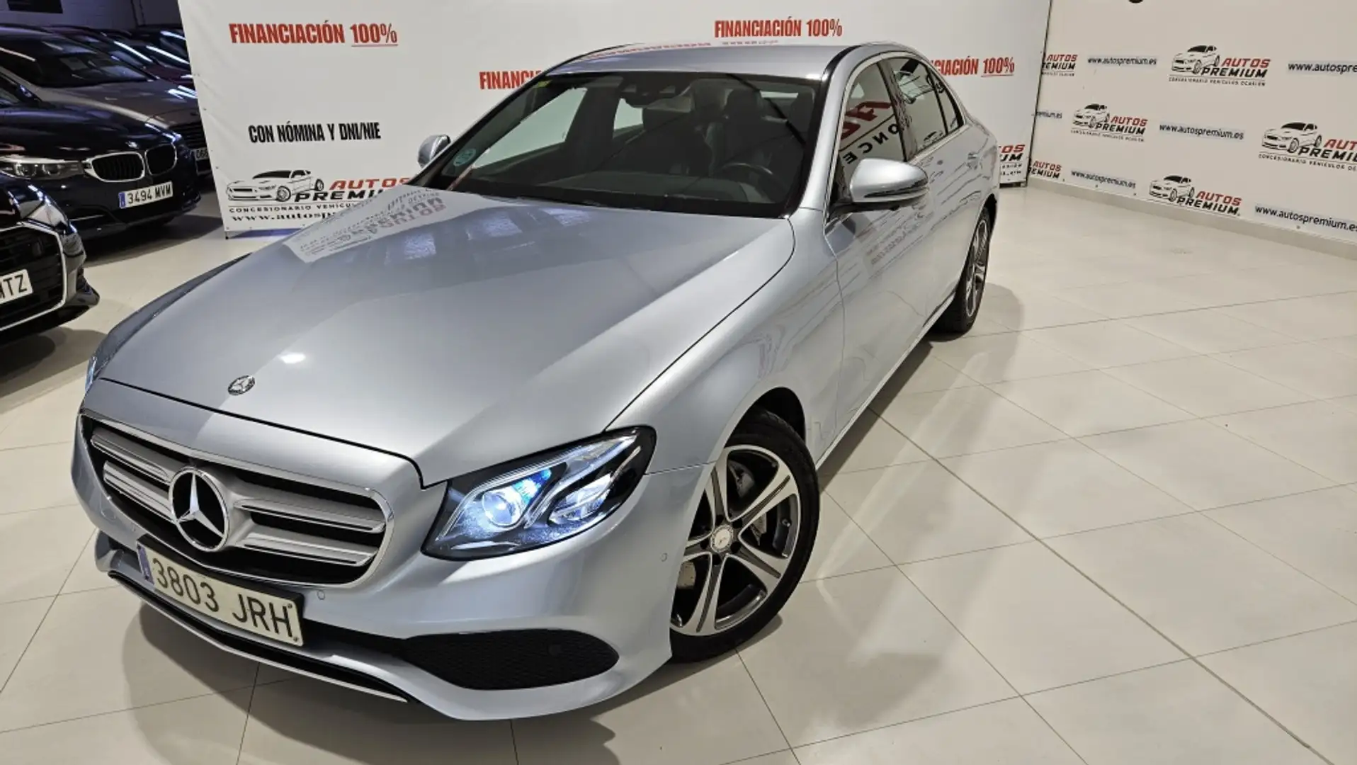 Mercedes-Benz E 220 220d 9G-Tronic 194 Grau - 2