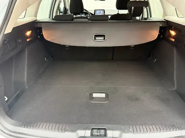 Ford Focus view 20