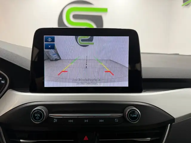 Ford Focus view 13