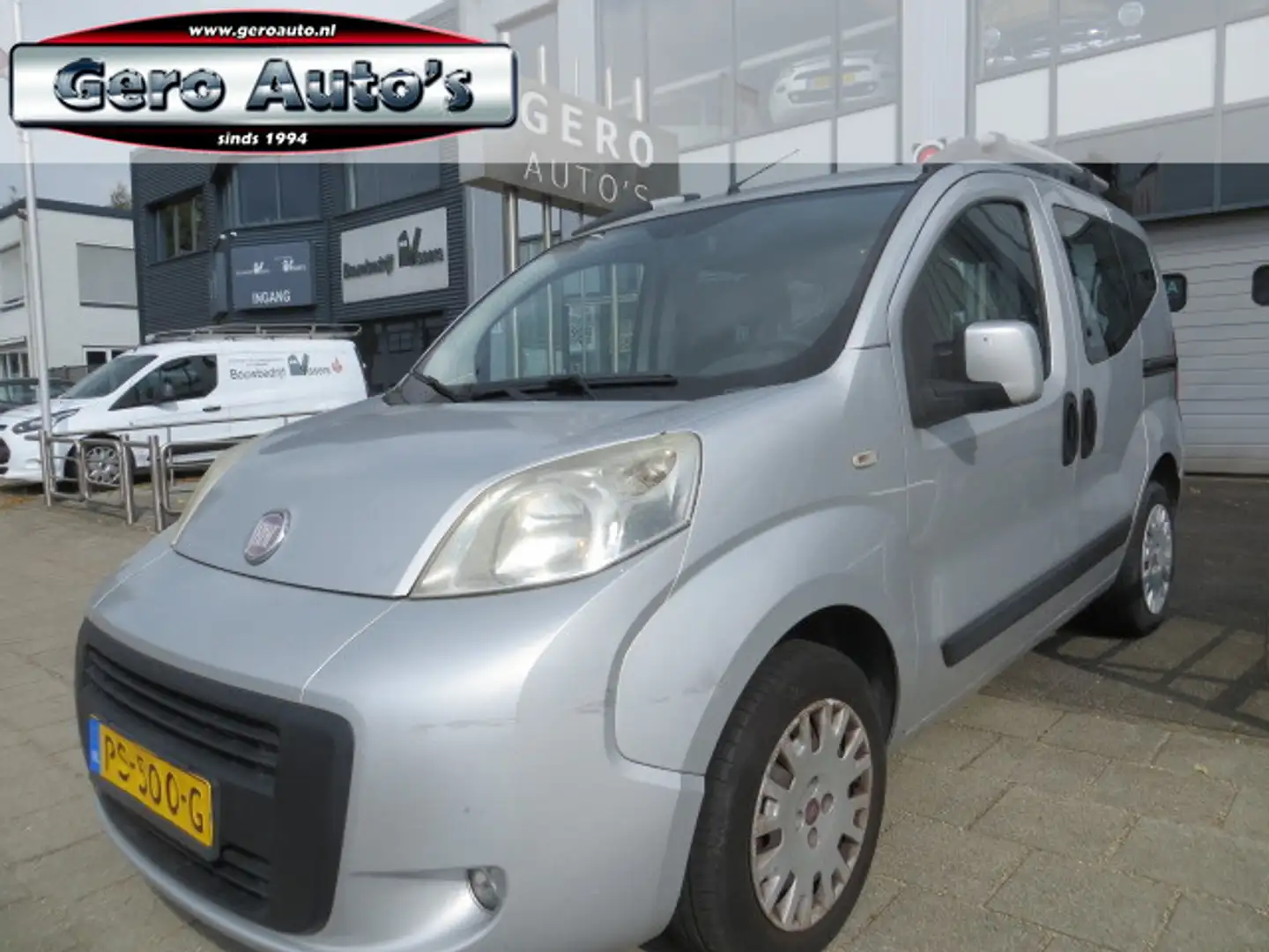 Fiat Qubo 1.4 Actual airco 5 persoons bestelauto ! nw koppel Grijs - 1