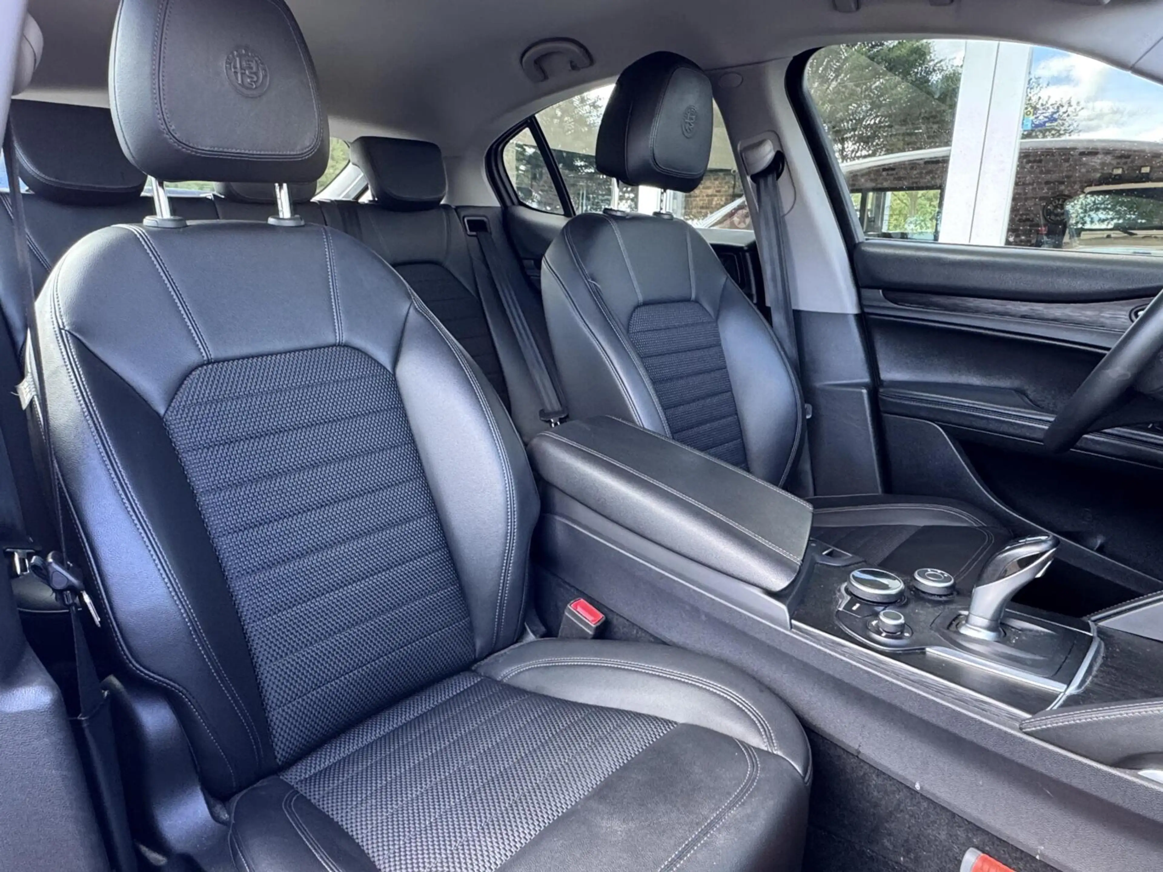 Alfa Romeo Stelvio 2.0 T 200pk Automaat AWD Super,Clima,Cruise,Lmv,Pd — photo 12