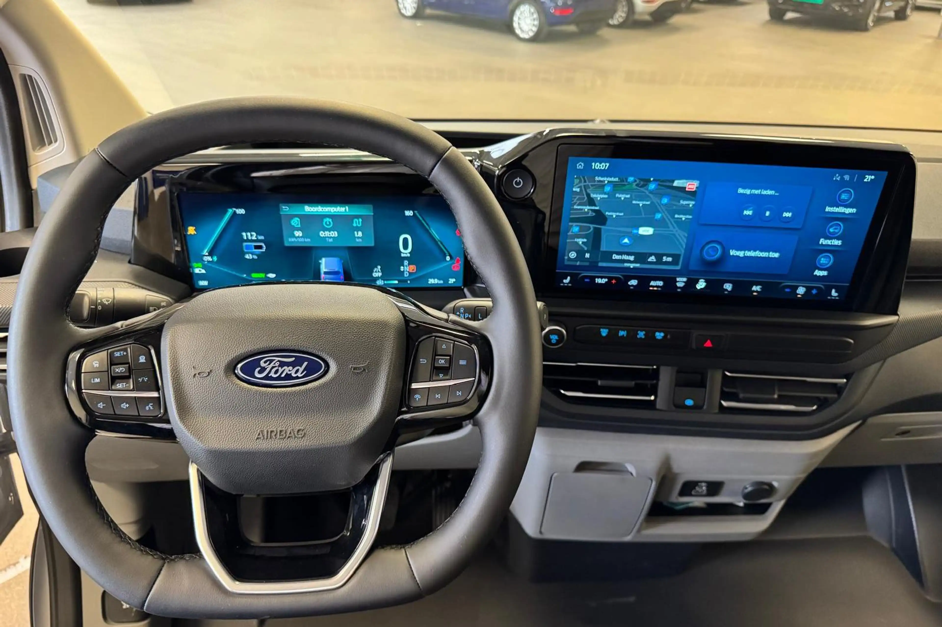 Ford E-Transit Cust. 340 L2H1 Limited 65 kWh | Ford Pro Voordeel — photo 3