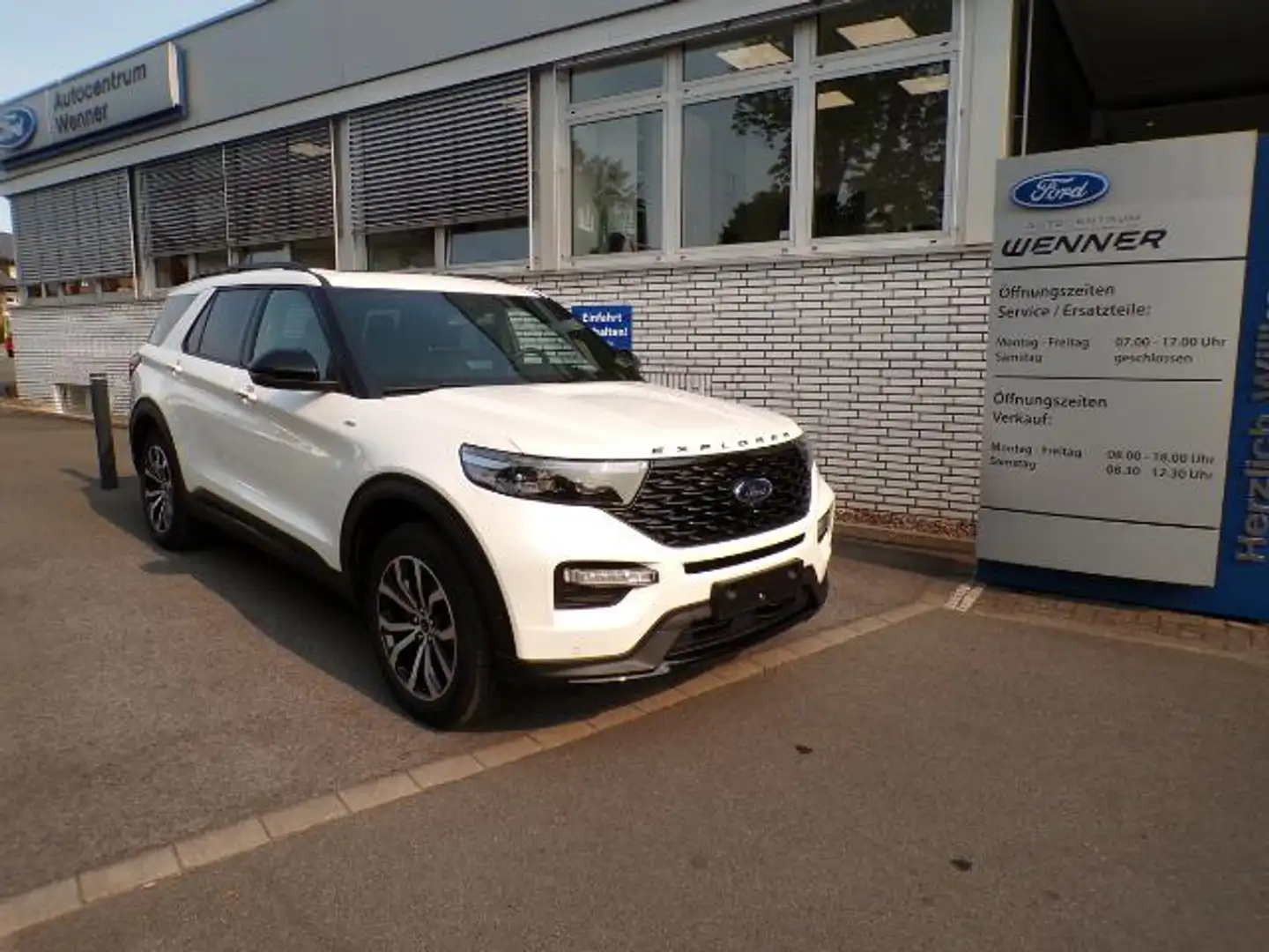 Ford Explorer ST-Line 3.0ltr. EcoBoost Plug in Hybrid/AHK/PANO Blanc - 1