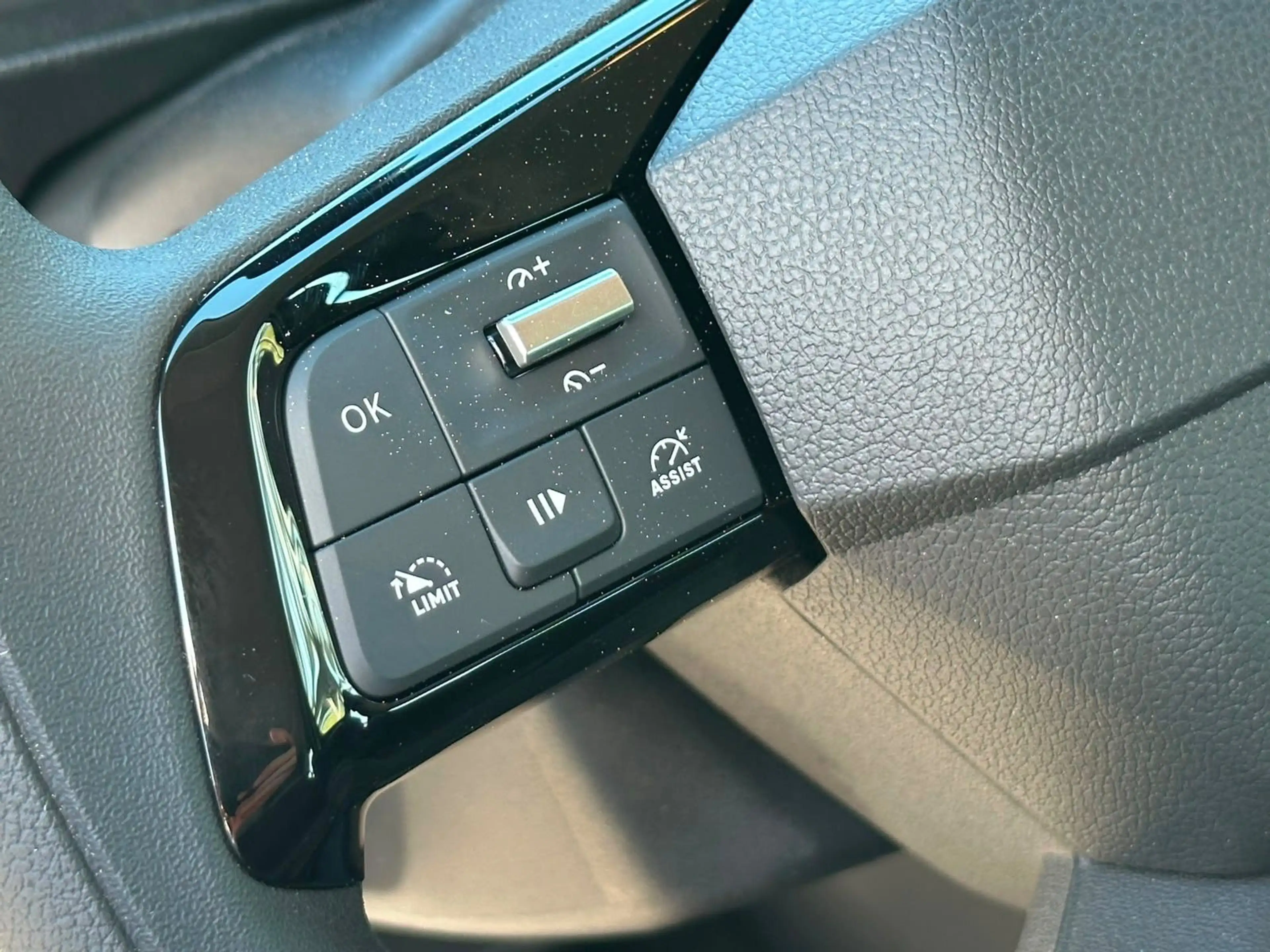 Peugeot Expert L3 NAVI TEMP 180°-KAMERA LED 8-SITZE AHK — photo 13