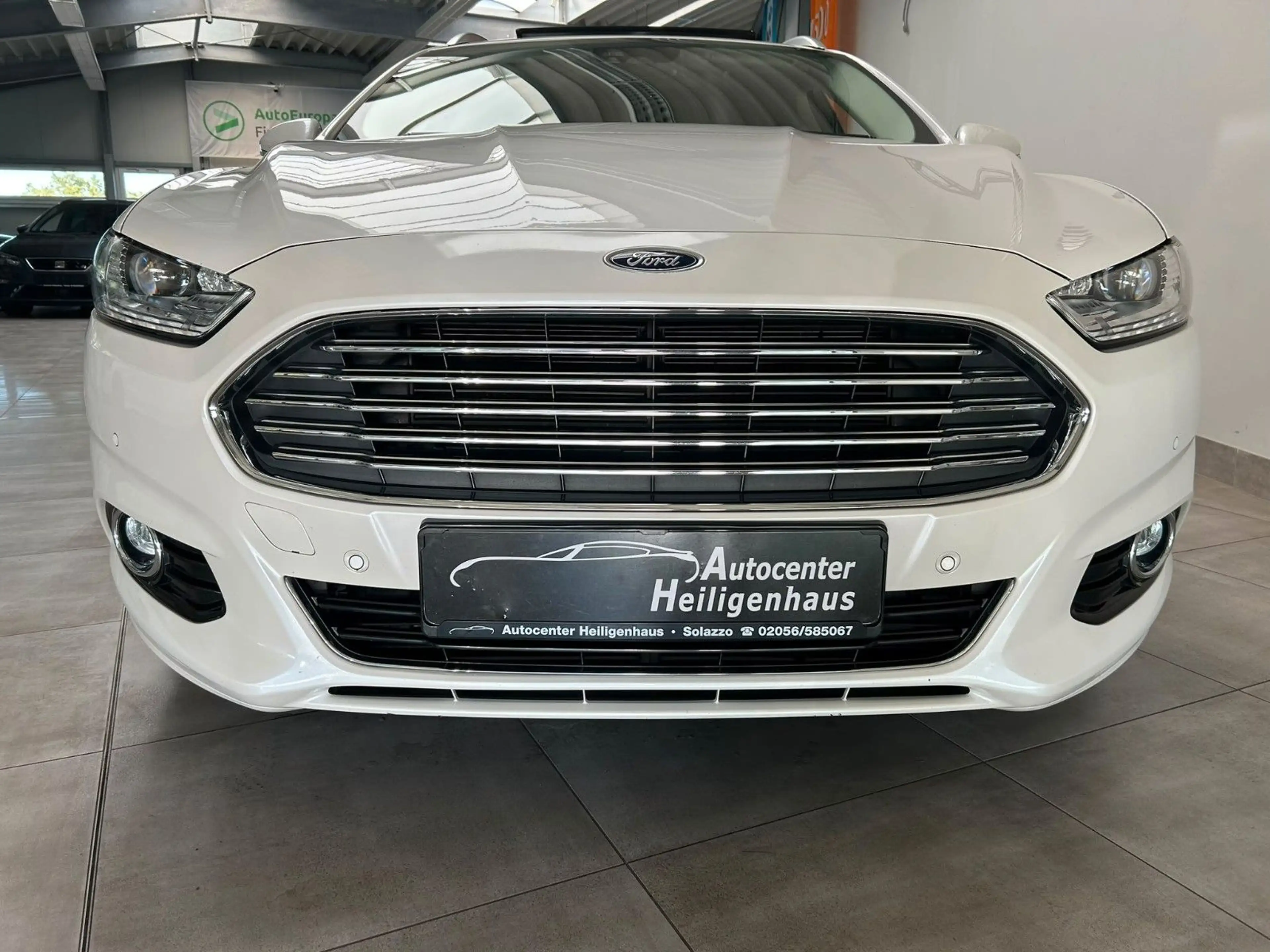 Ford Mondeo Turnier Titanium Autom. Navi AHK Panorama — photo 10