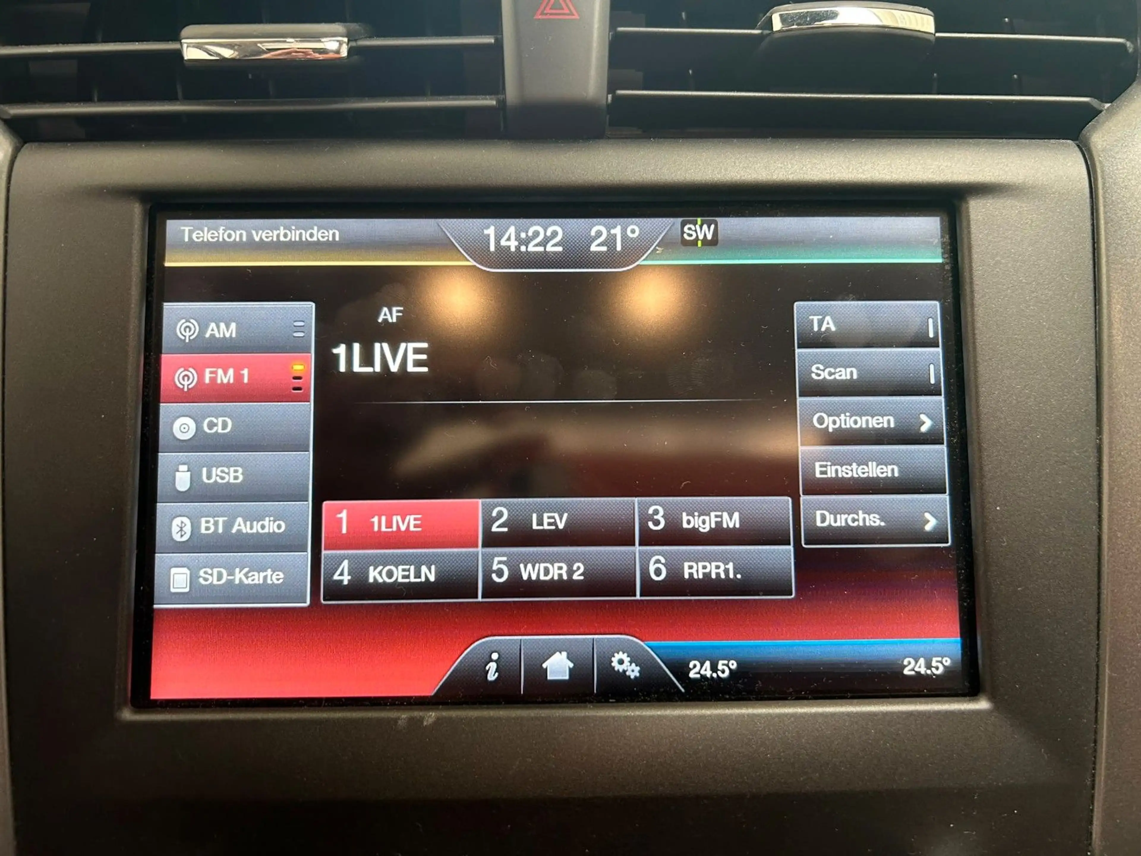 Ford Mondeo Turnier Titanium Autom. Navi AHK Panorama — photo 15