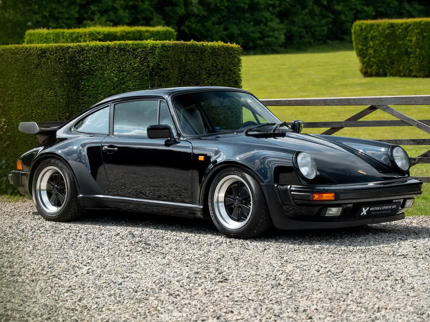 Porsche 930 Turbo 3.3 Coupe Noir - 1