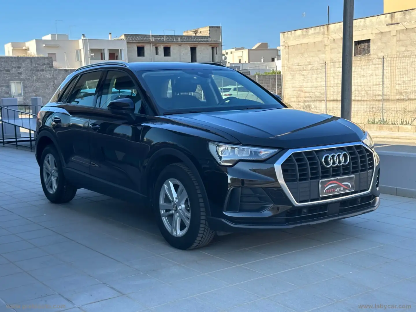 Audi Q3 35 TDI S tronic Business Negru - 2