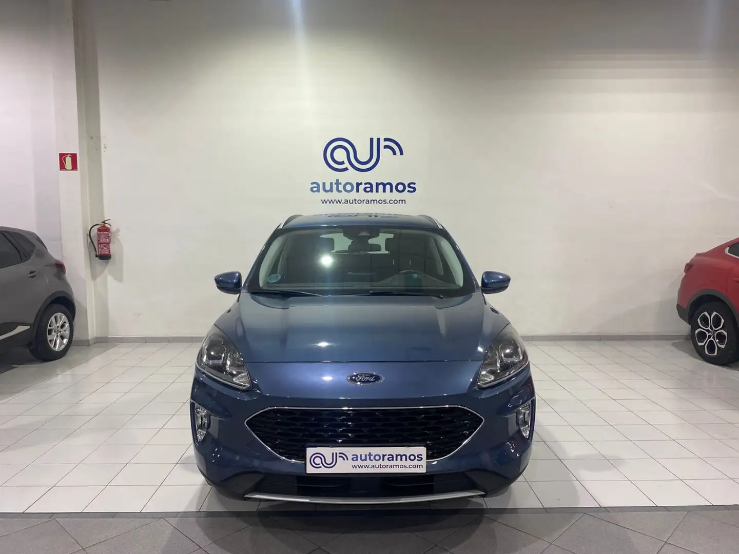 Ford Kuga 1.5 EcoBoost Trend FWD 120 Blauw - 2