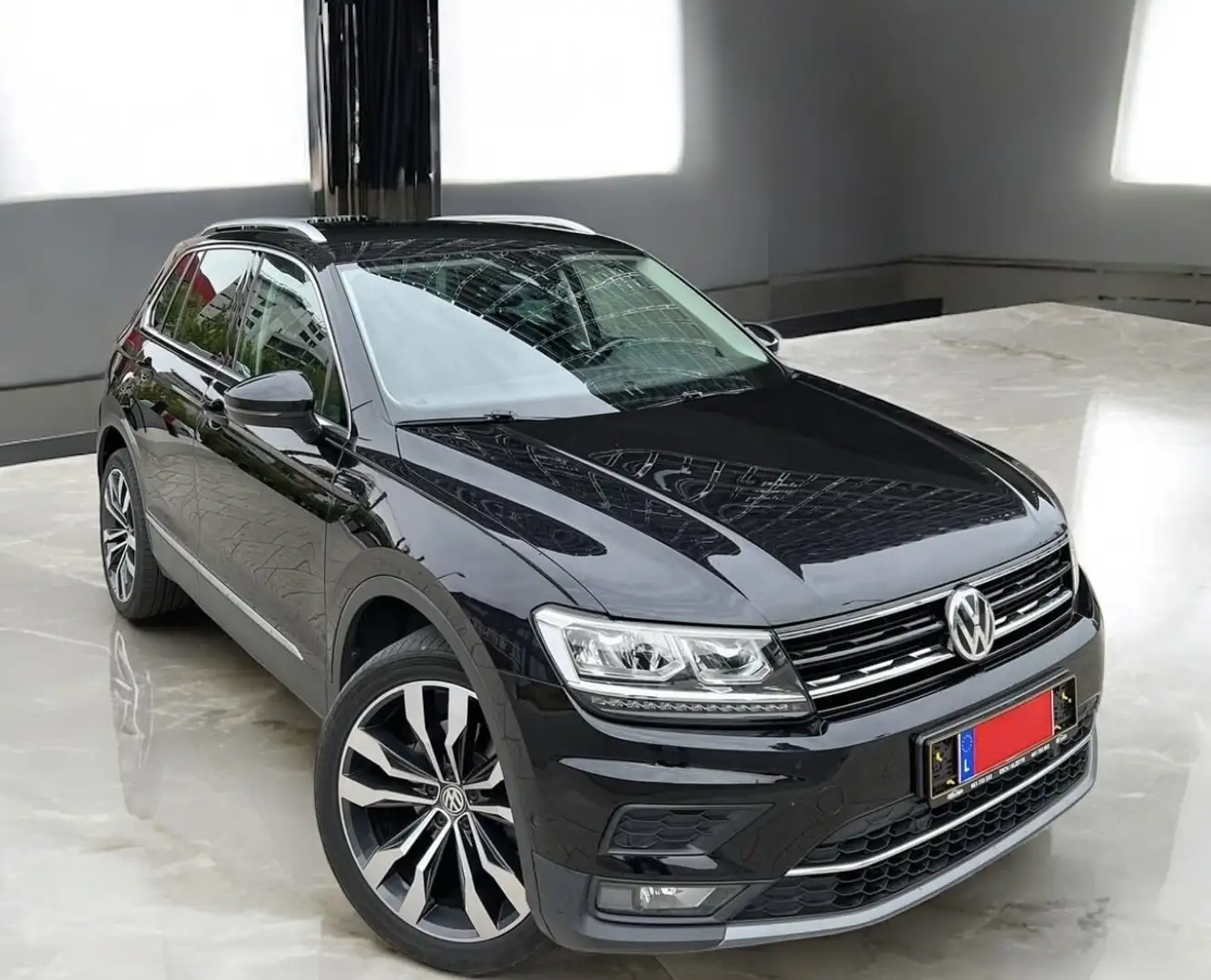 Volkswagen Tiguan 2.0 TDI 150CH DSG7 4MOTION HIGHLINE / VIRTUAL COCP Schwarz - 1