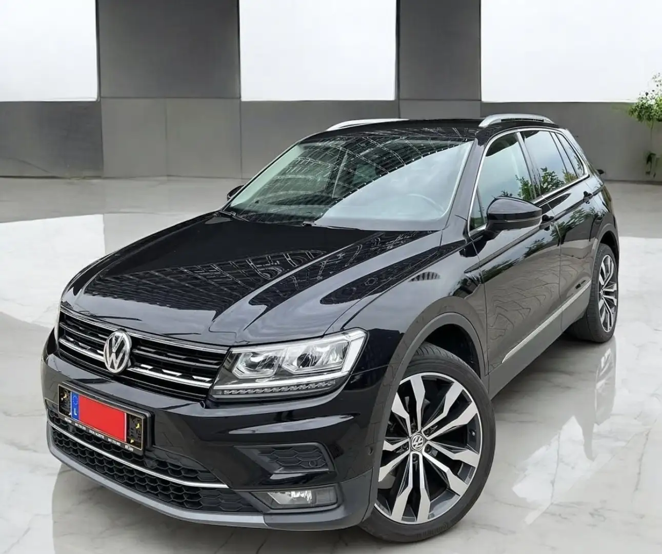 Volkswagen Tiguan 2.0 TDI 150CH DSG7 4MOTION HIGHLINE / VIRTUAL COCP Schwarz - 2