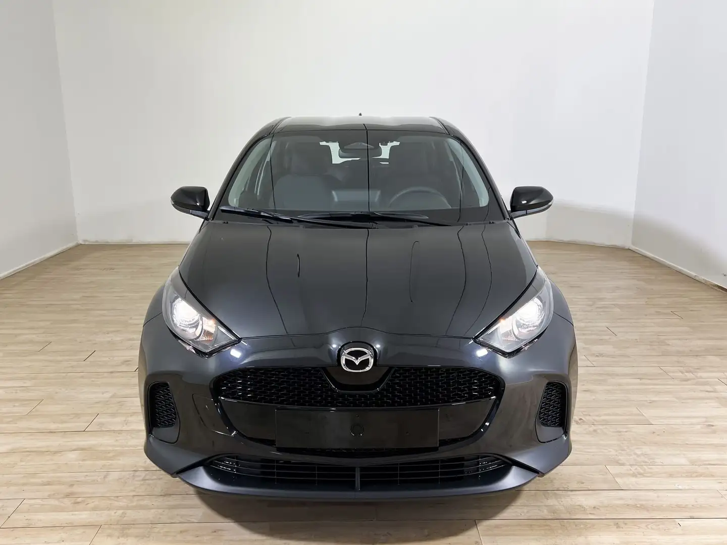 Mazda 2 1.5 VVT e-CVT Full Hybrid Electric Centre-Line Nero - 2