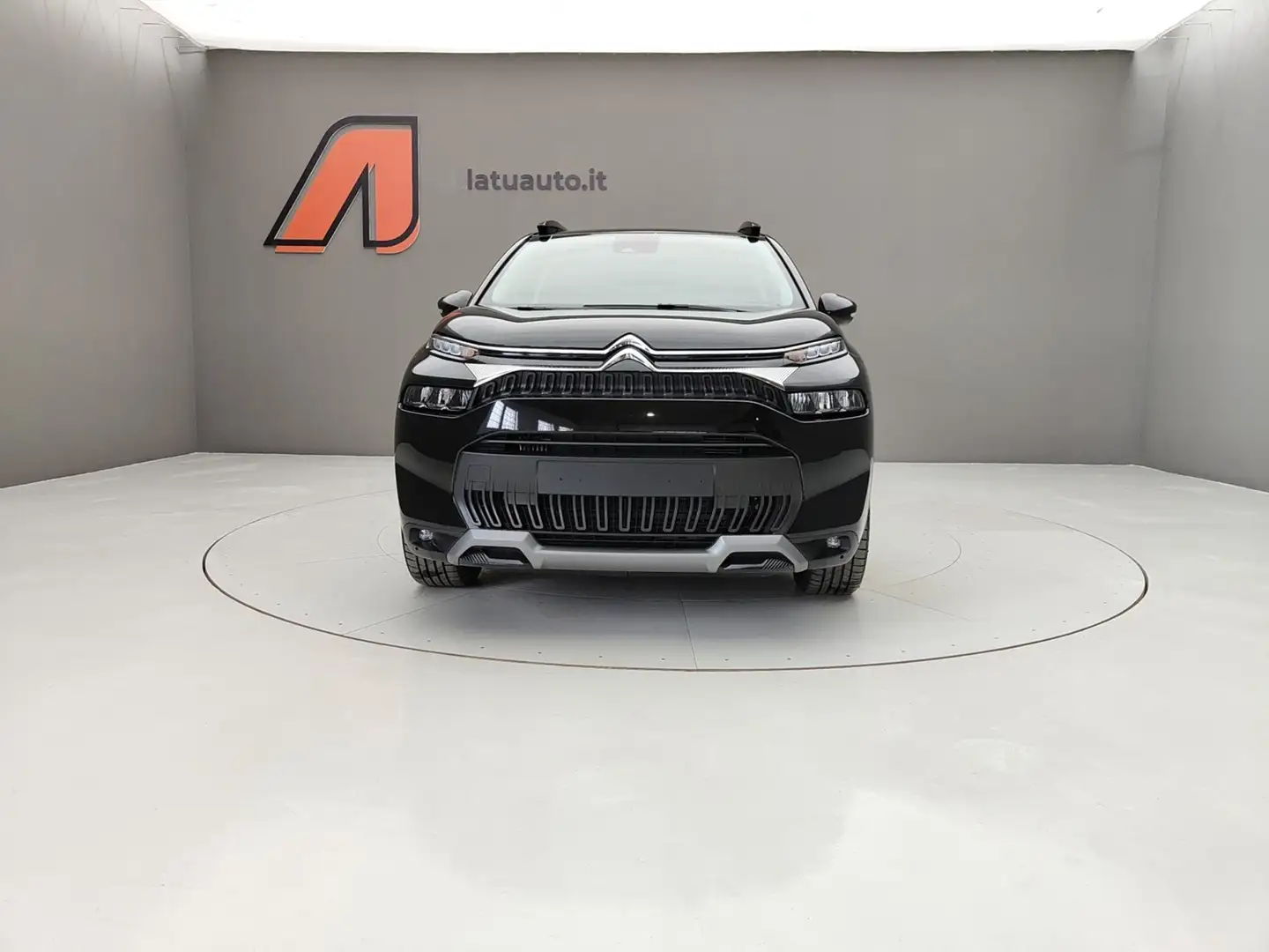 Citroen C3 Aircross 1.2 PURETECH 130CV MAX EAT6 Zwart - 2