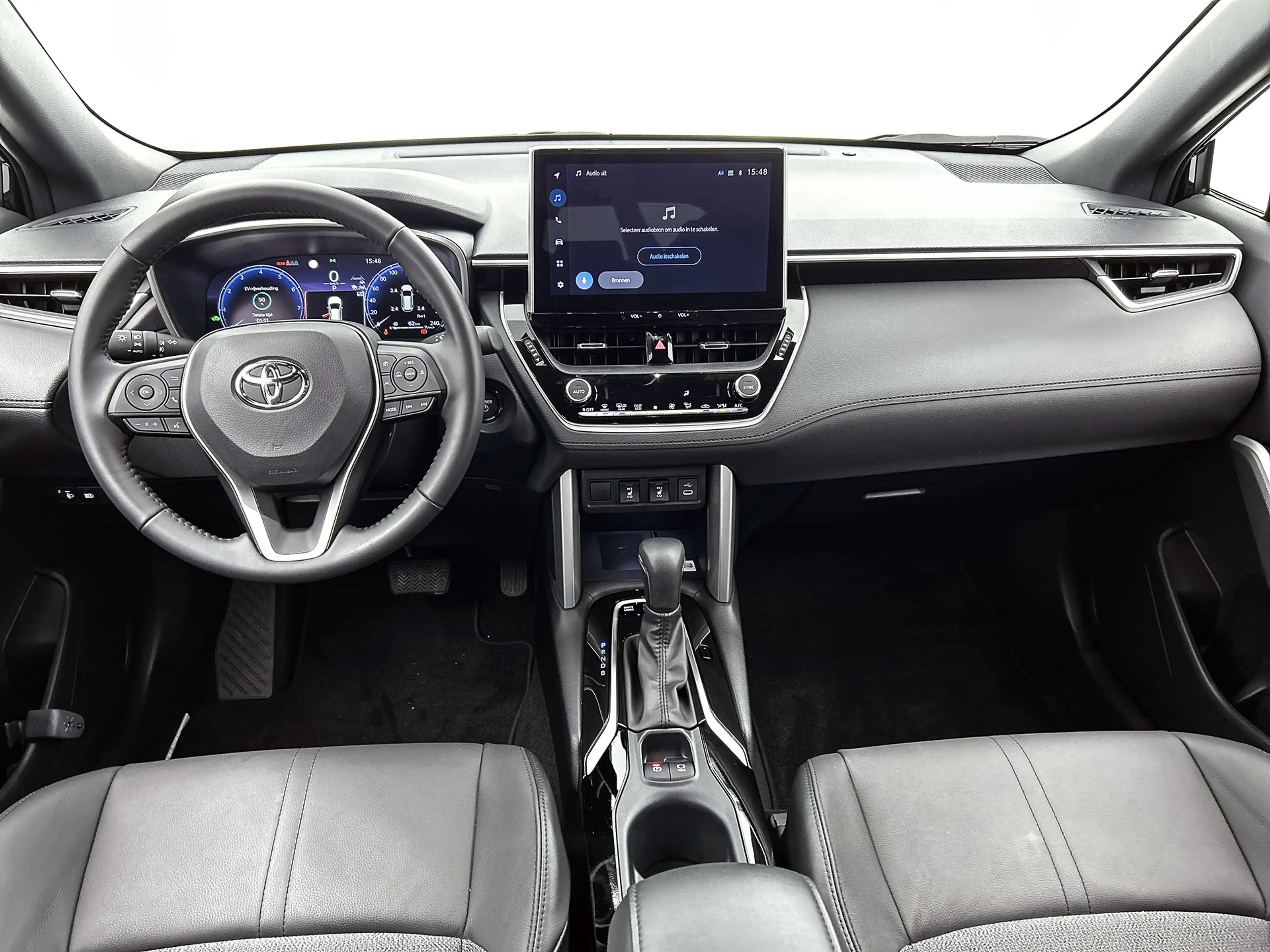 Toyota Corolla Cross Hybrid 200 Style | Trekhaak afneembaar | Half lede — photo 4