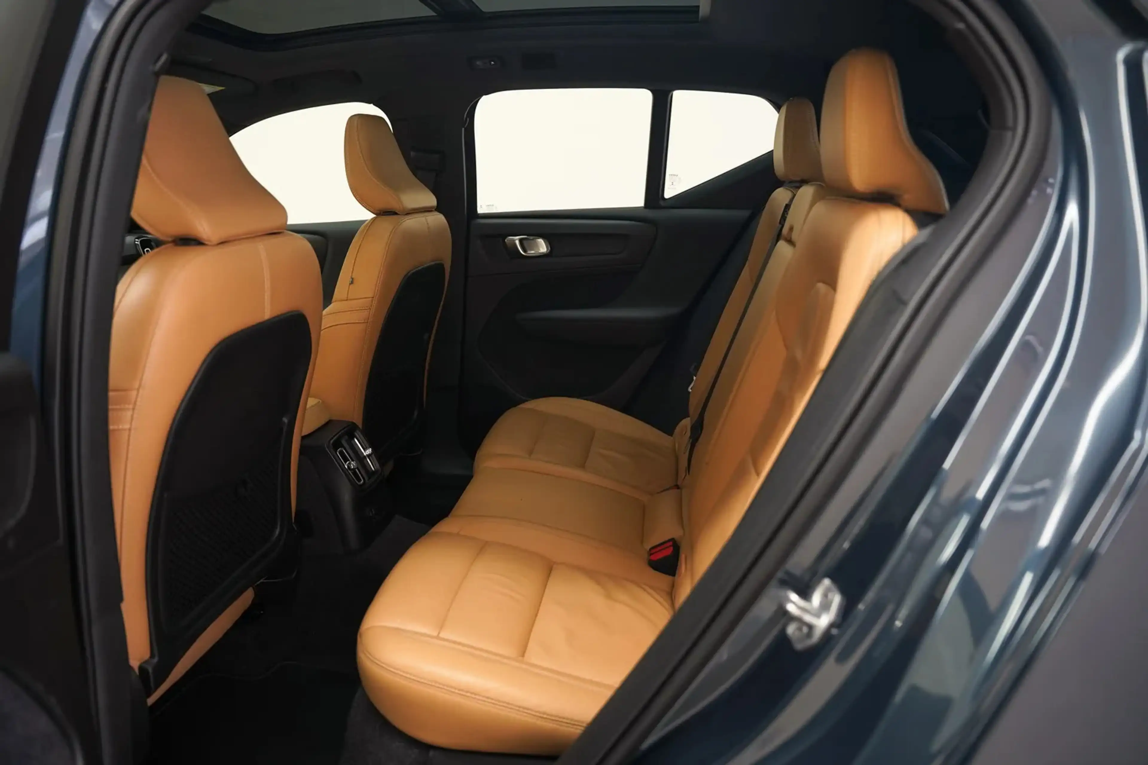 Volvo XC40 T5 Recharge Inscription Luxe — photo 15