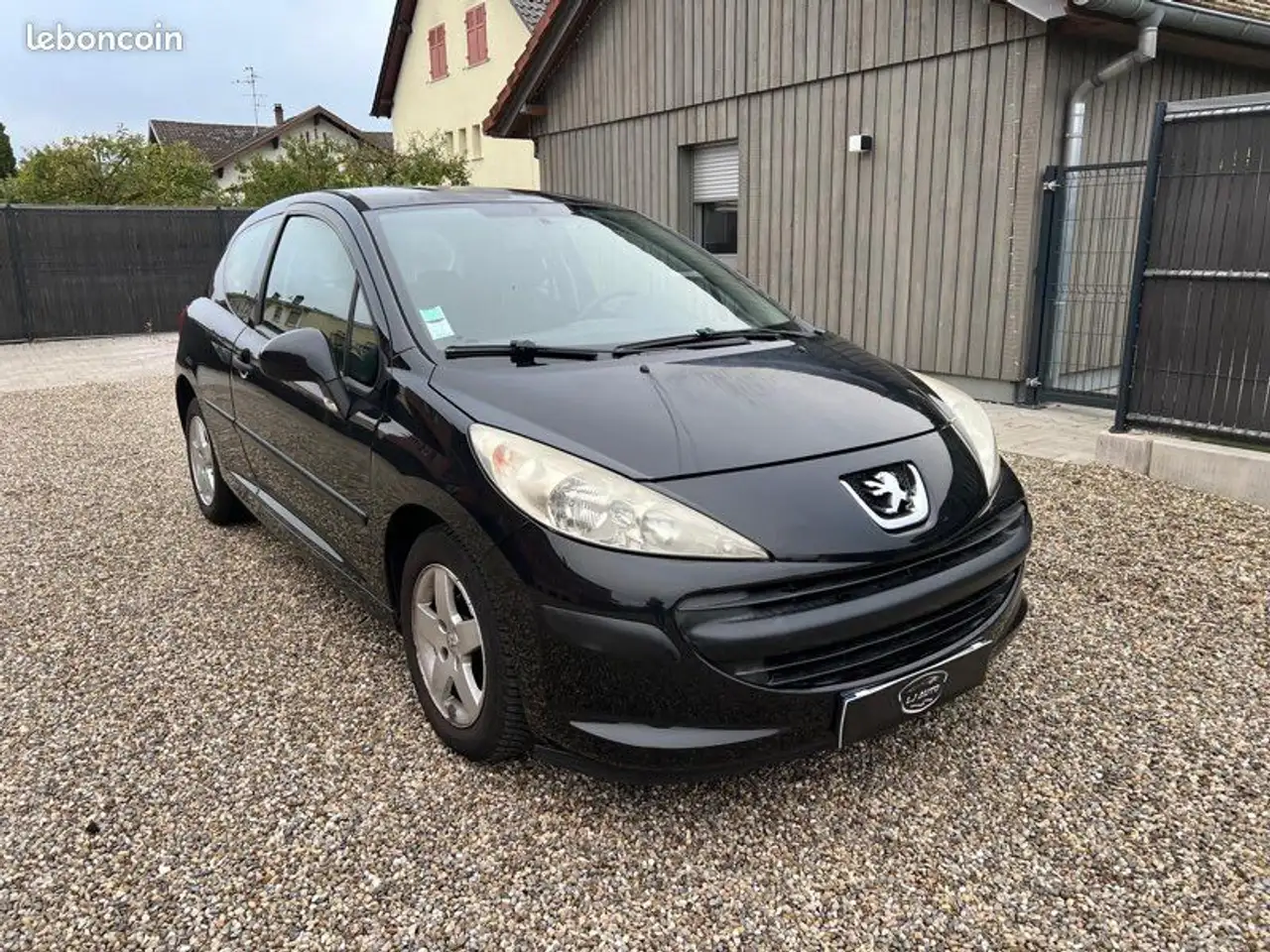 Peugeot 207 1,4 75ch essence
