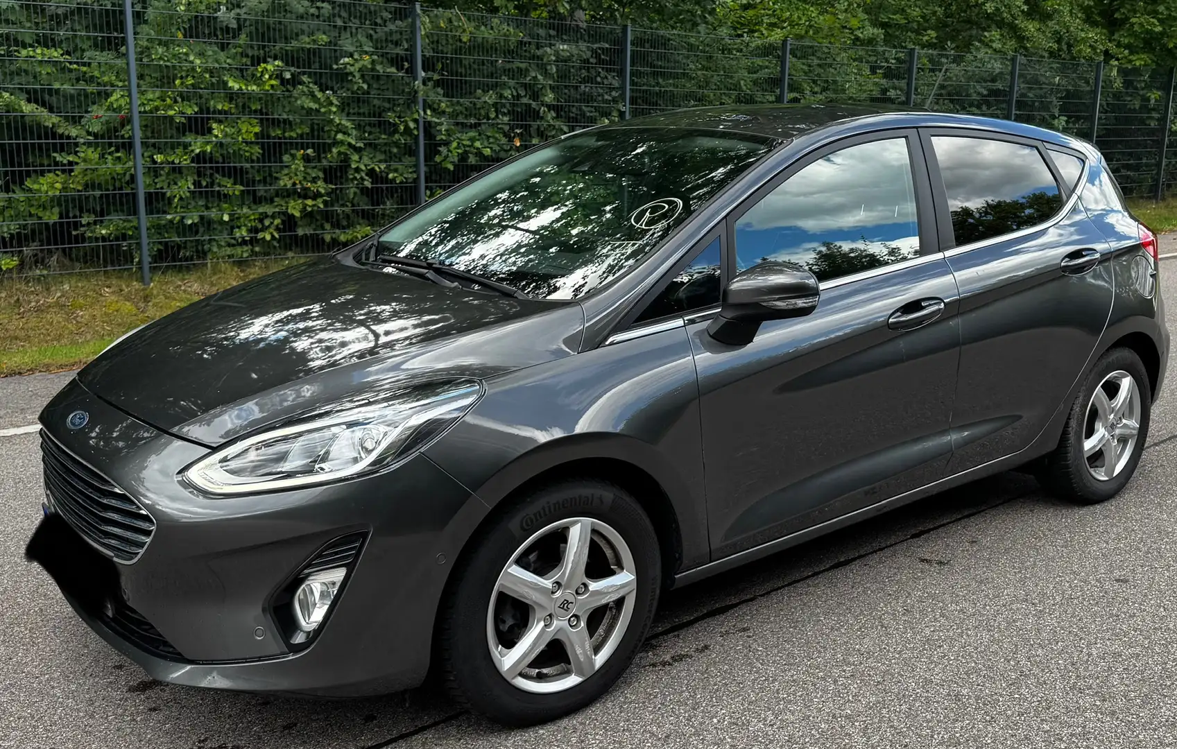Ford Fiesta Titanium Euro 6 EXPORT PREIS Gris - 2