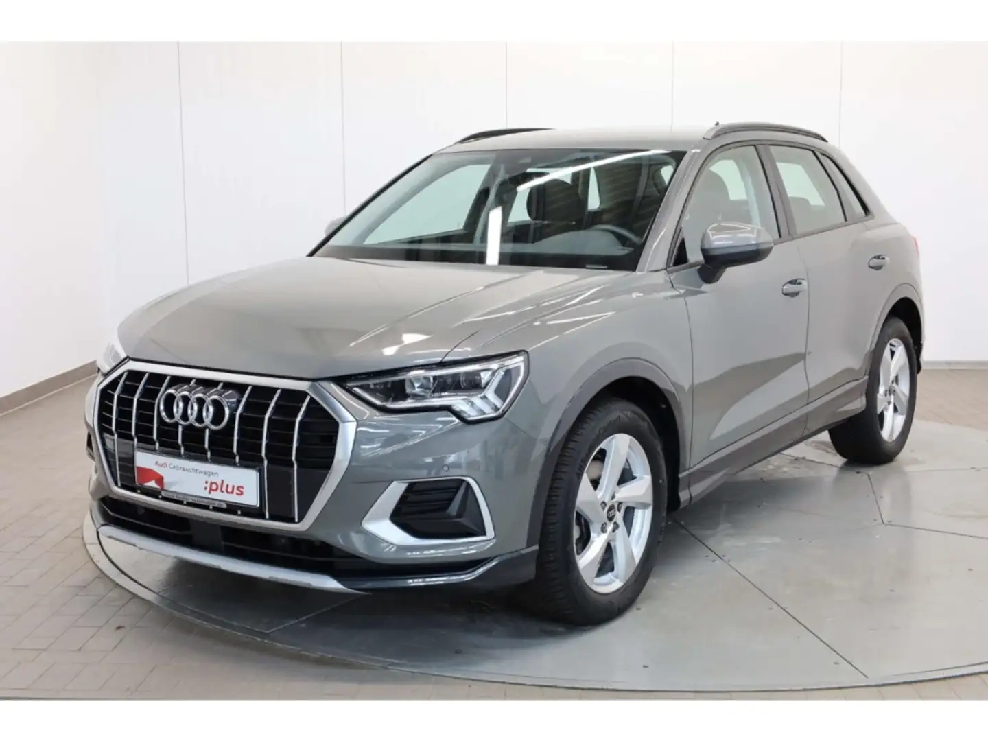 Audi Q3 35 TDI advanced S-Tronic NAV/LED/RFK/Virt./SH Grau - 2
