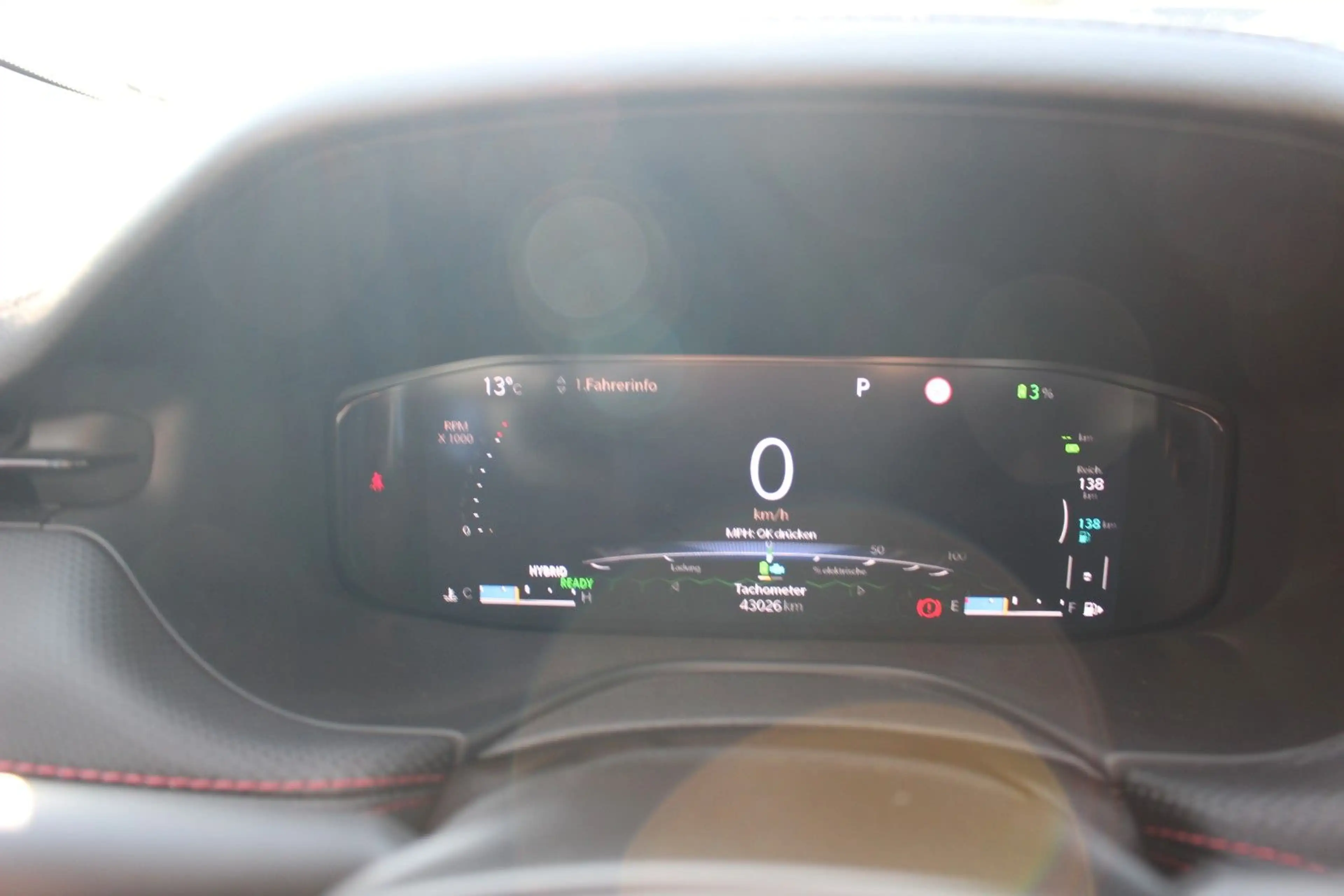 Jeep Compass Trailhawk Plug-In Hybrid 4WD — photo 10