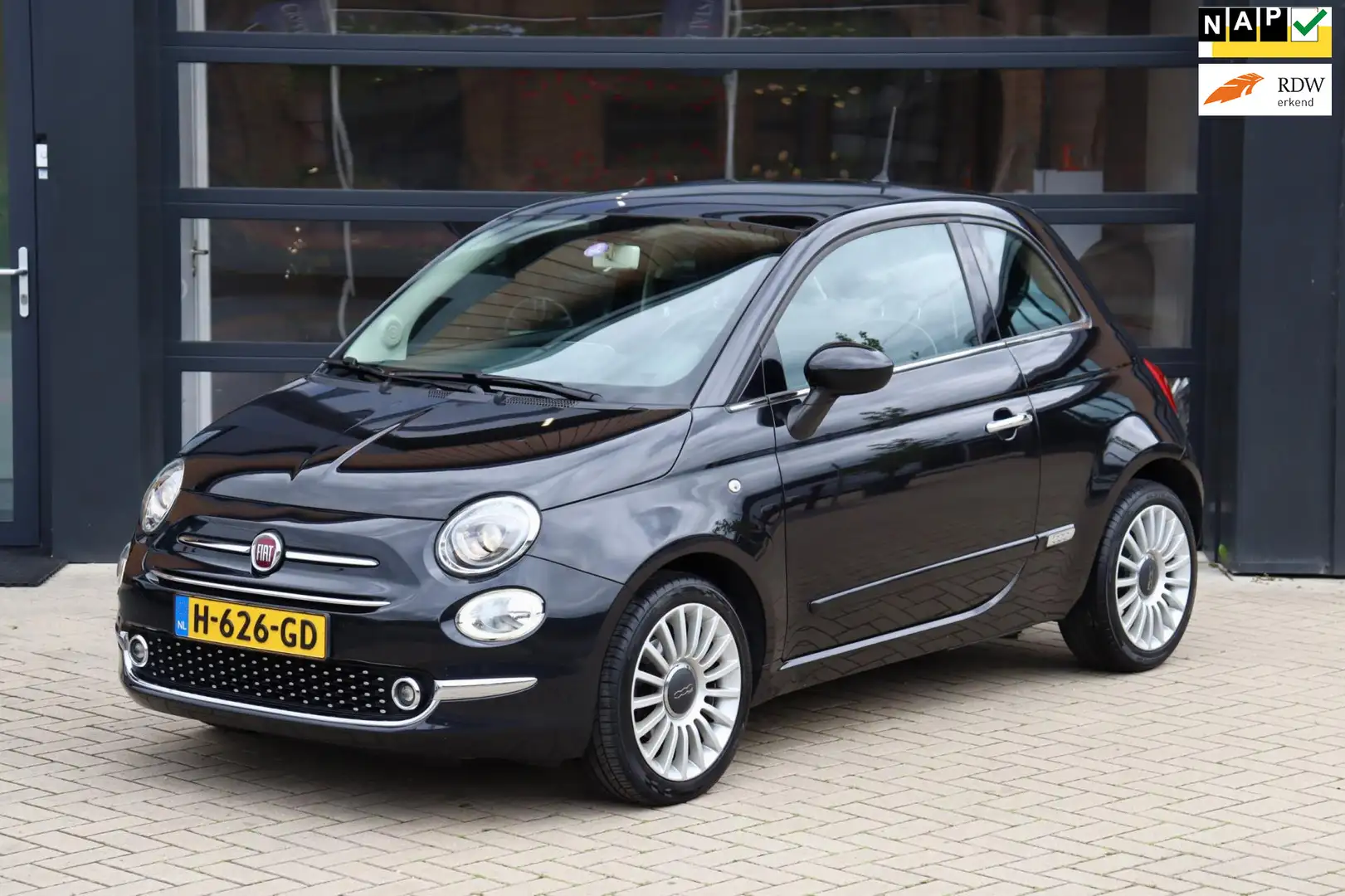 Fiat 500 1.2 Lounge |Panoramadak | Climate Control | Multim Zwart - 1