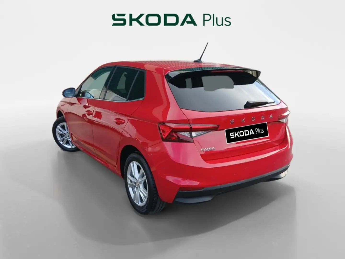 Skoda Fabia BERLINA CON PORTON 1.0 MPI SELECTION 80 5P Rood - 2