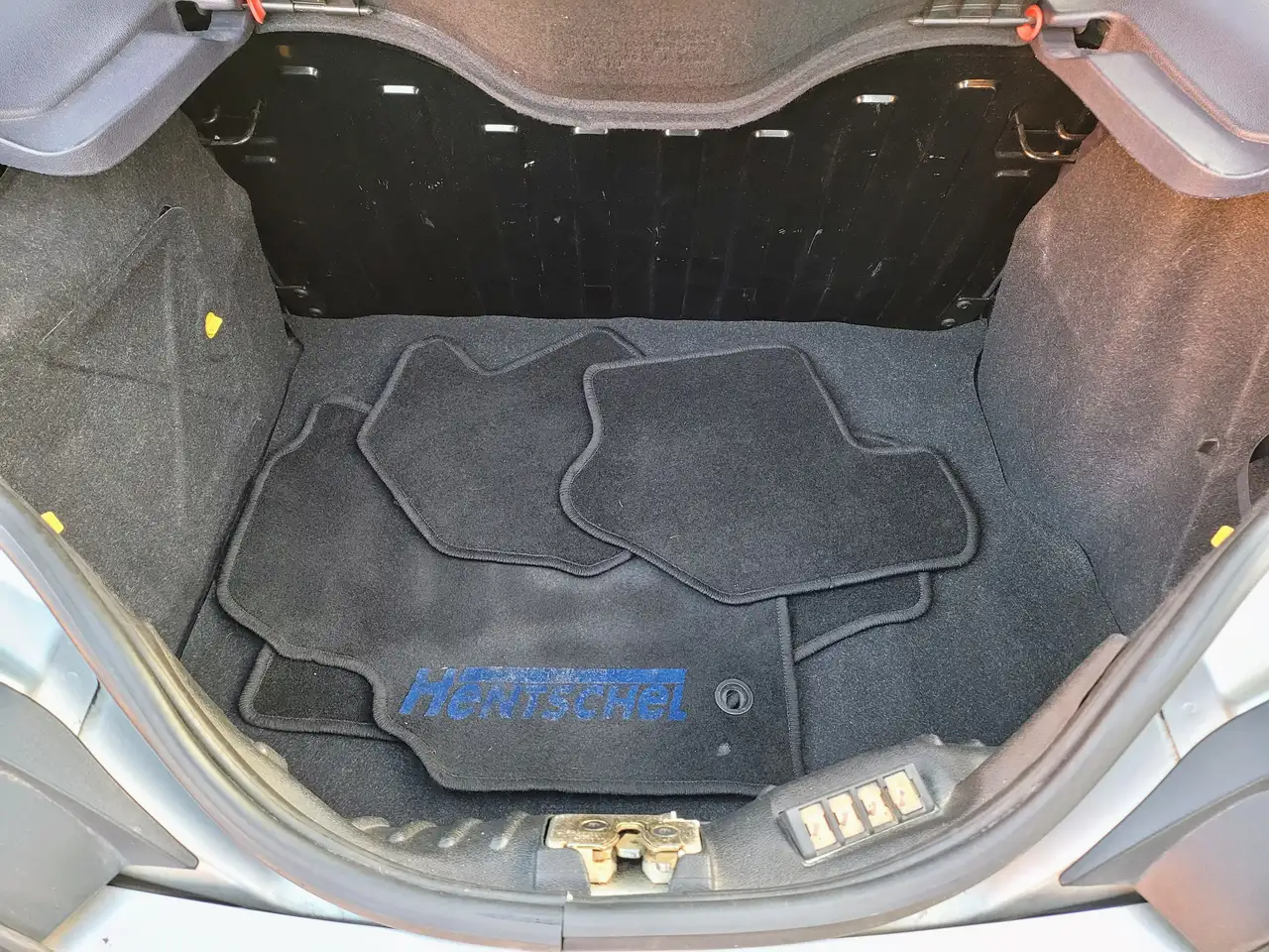 Ford Puma 1.7i 16V/ TÜV NEU/ KLIMA, foto 11