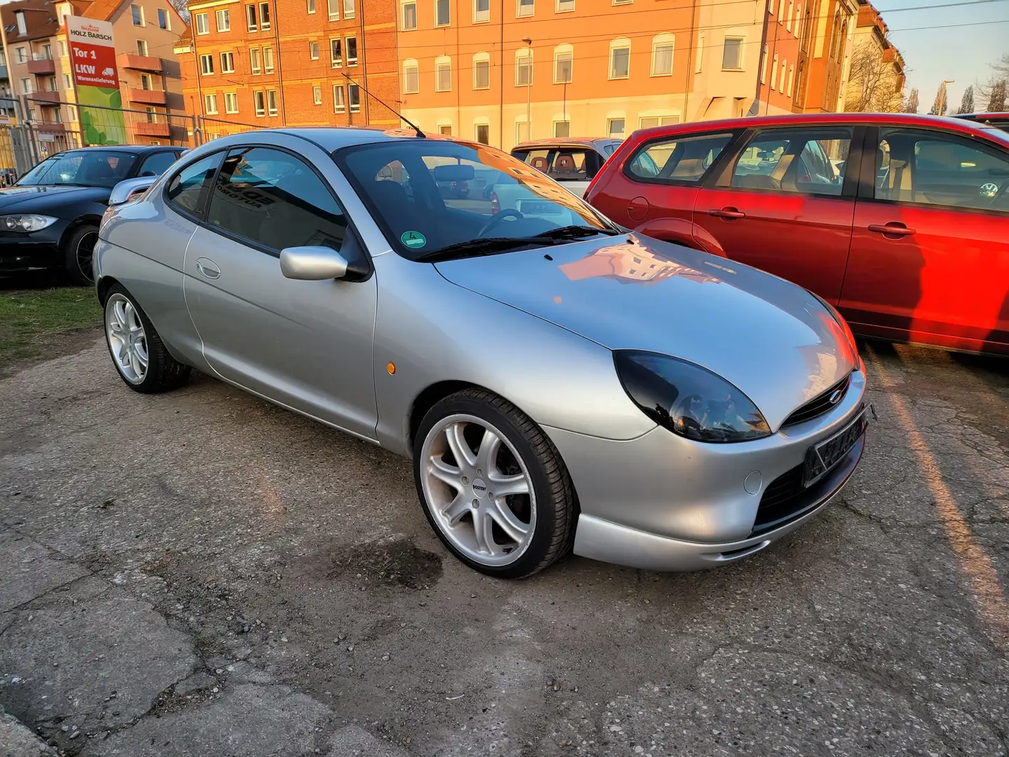 Ford Puma 1.7i 16V/ TÜV NEU/ KLIMA Silber - 2