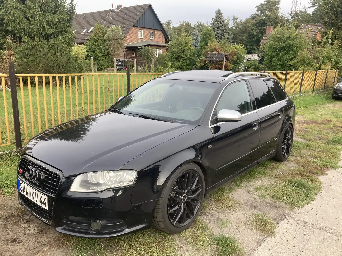 Audi A4 3.0 TDI quattro (200KW) ABT Schwarz - 1