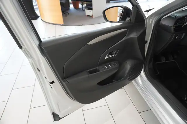 Opel Corsa view 14