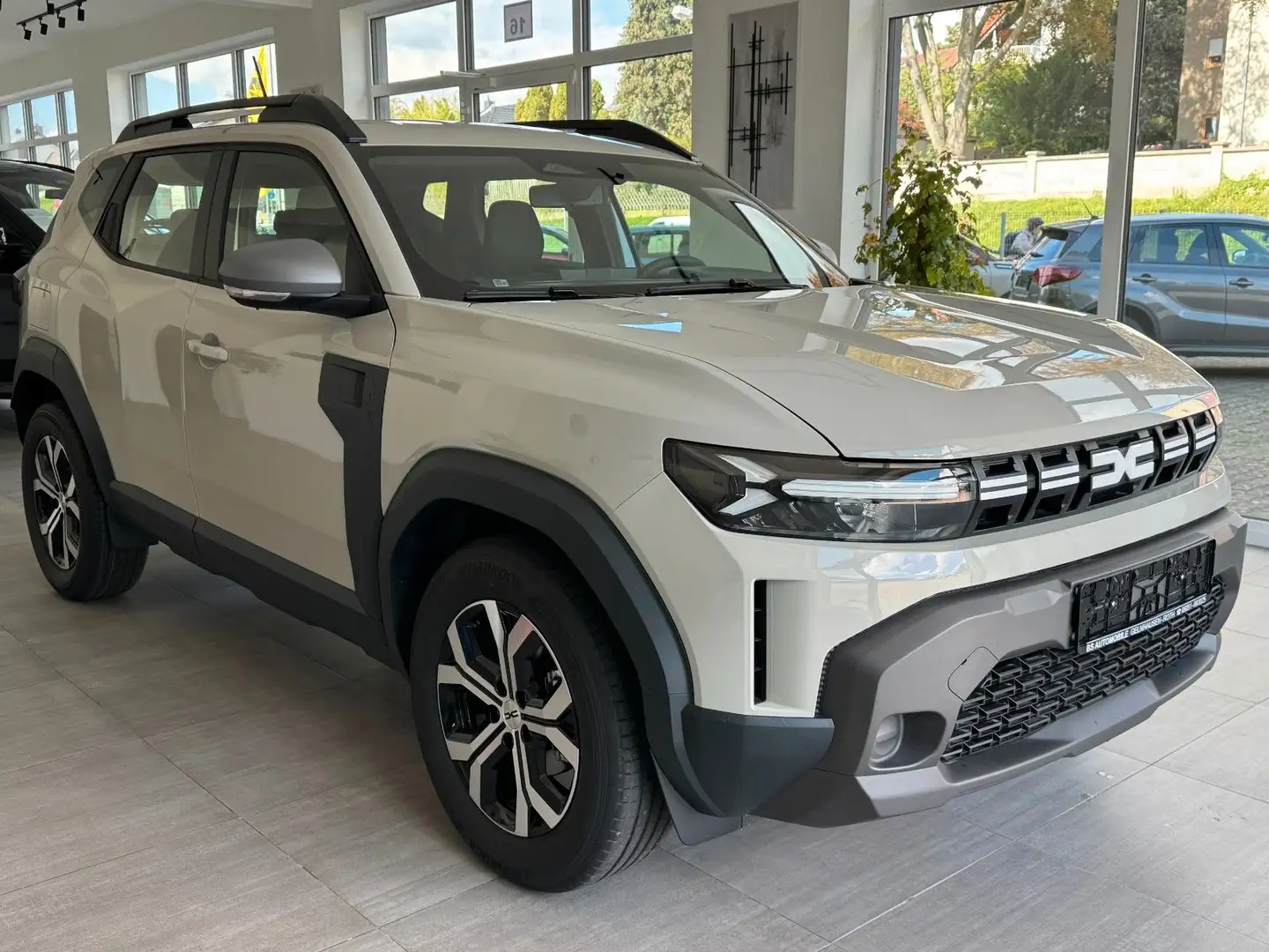 Dacia Duster TCe 130 Expression Beige - 1