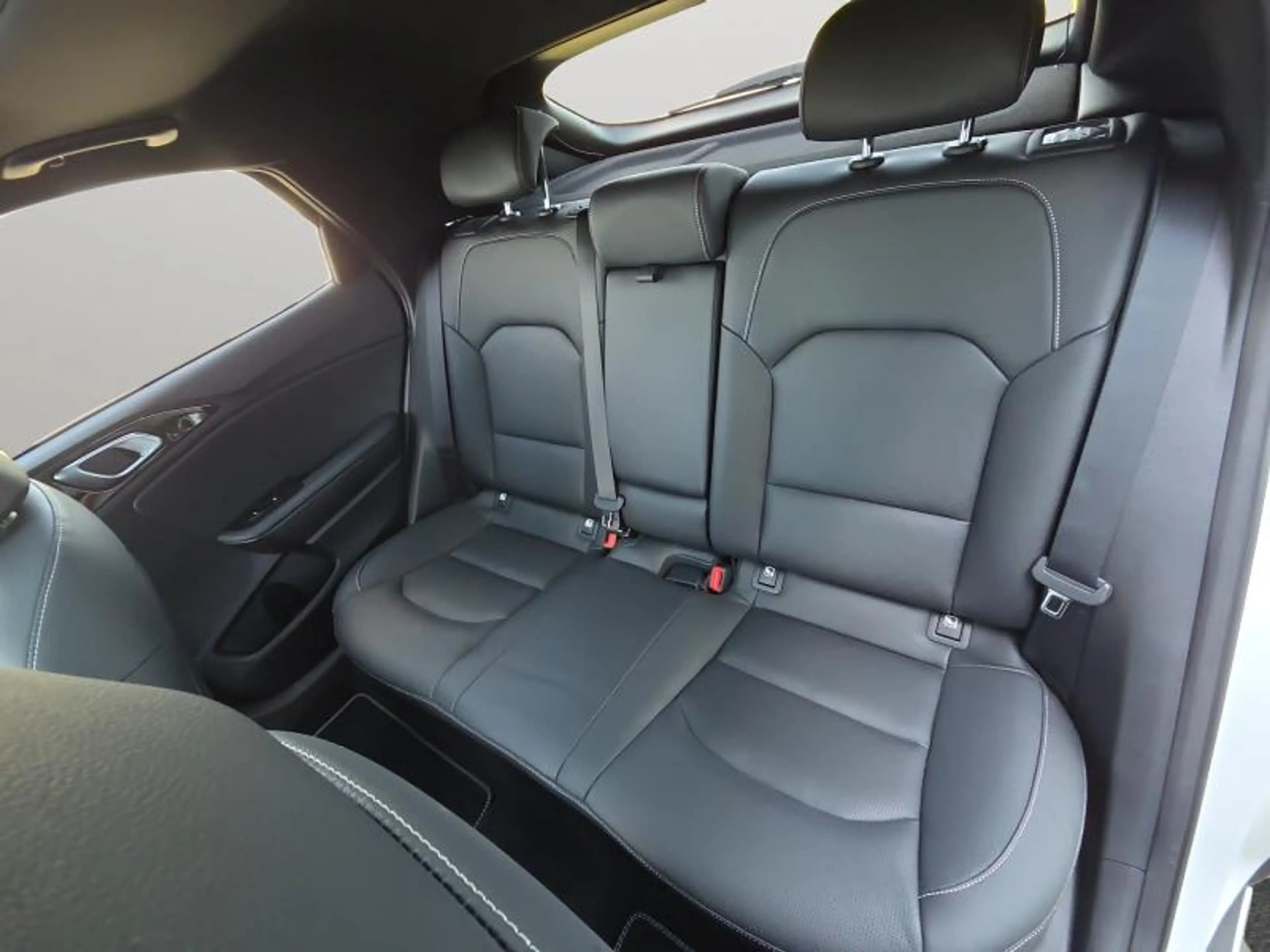 Kia XCeed GT Line / Essence — photo 11