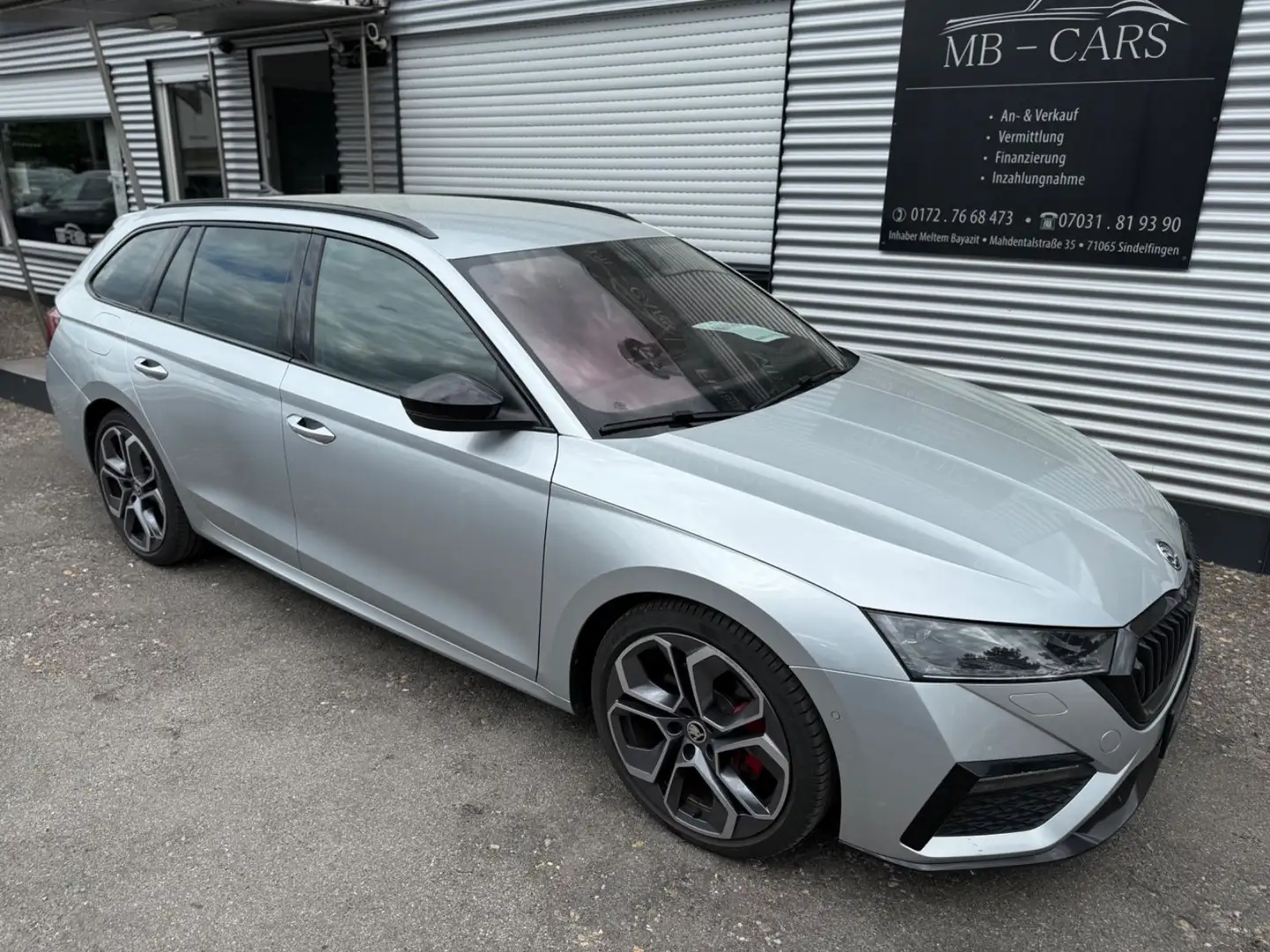 Skoda Octavia Combi RS Plus 4x4*VIRTUAL*NAVI*LED*MASSA Ezüst - 1