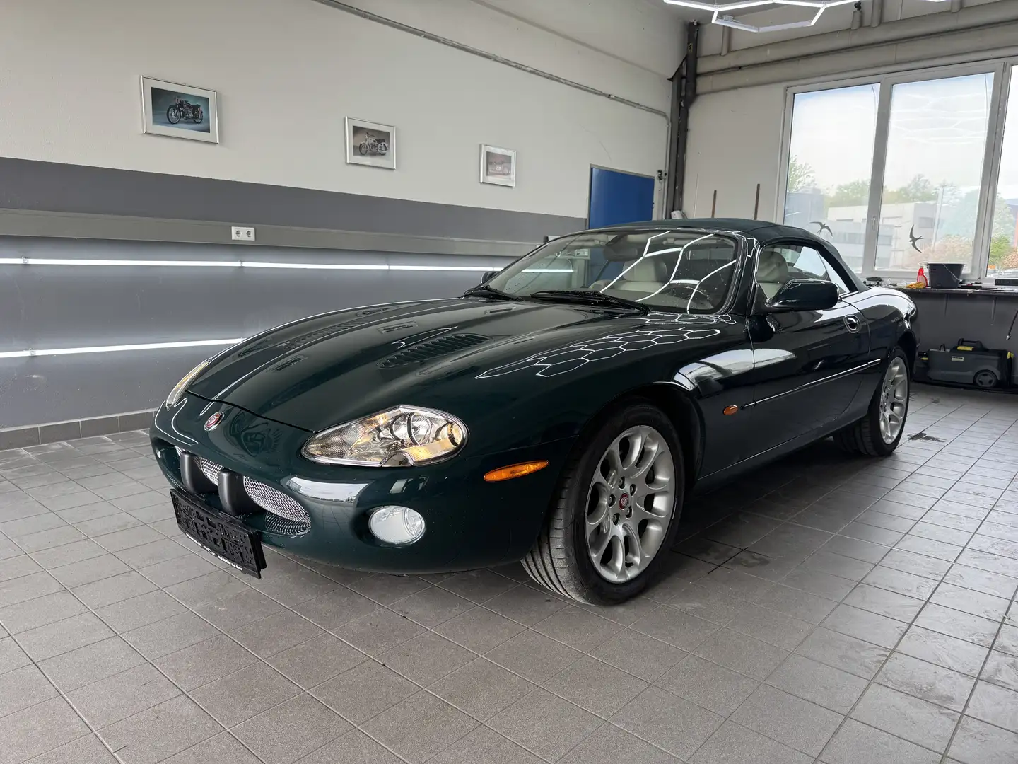 Jaguar XKR Cabrio Kompressor - 1