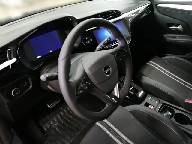 Opel Corsa view 9